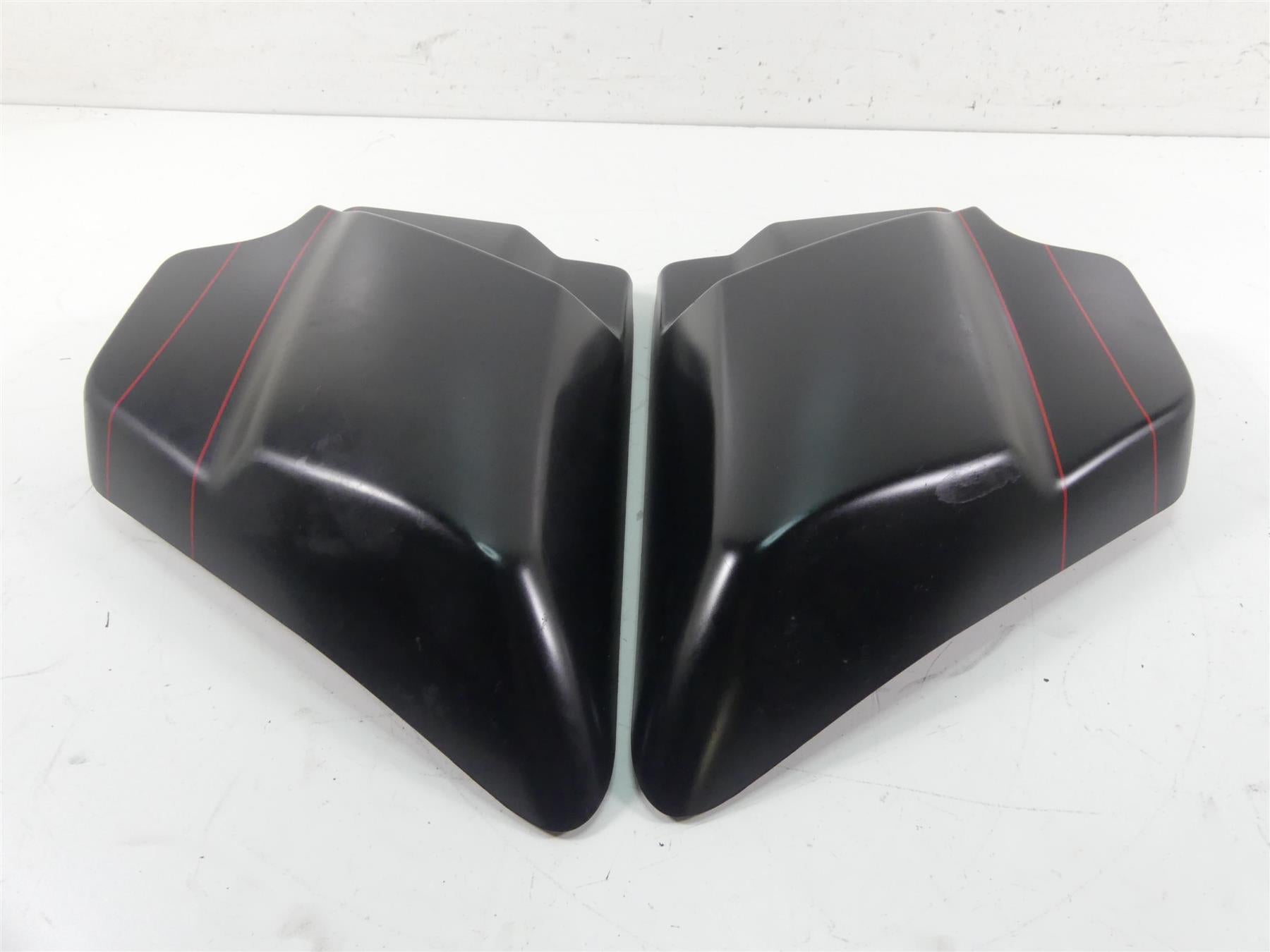2013 Harley Touring FLTRX Road Glide Side Fairing Cover Set 66048-09A 66250-09 {{ shop.shopifyCountryName }} - Mototech271