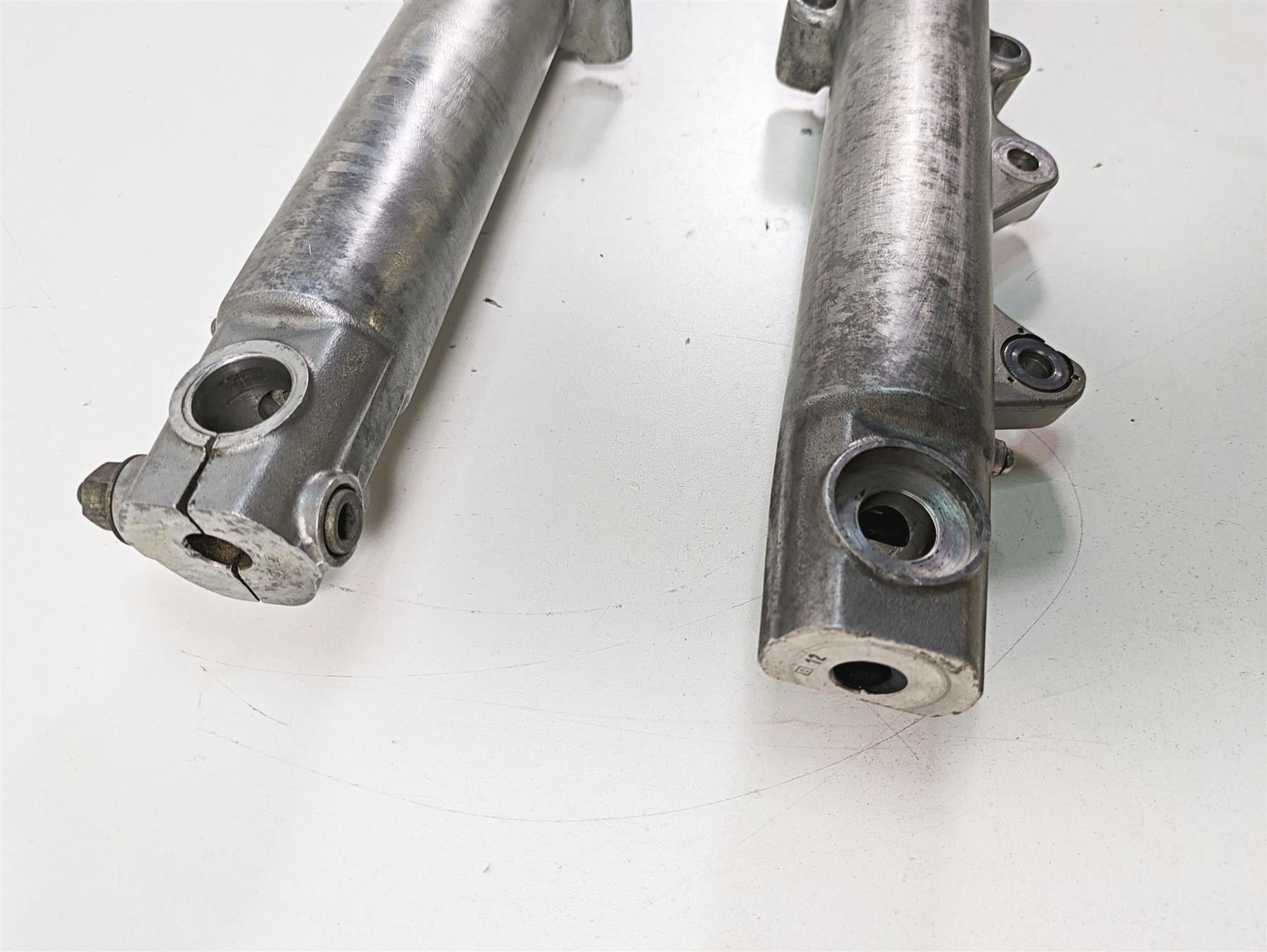 1990 Harley Sportster XLH883 XL883 Straight Front Forks READ 45900-88 45901-88 {{ shop.shopifyCountryName }} - Mototech271