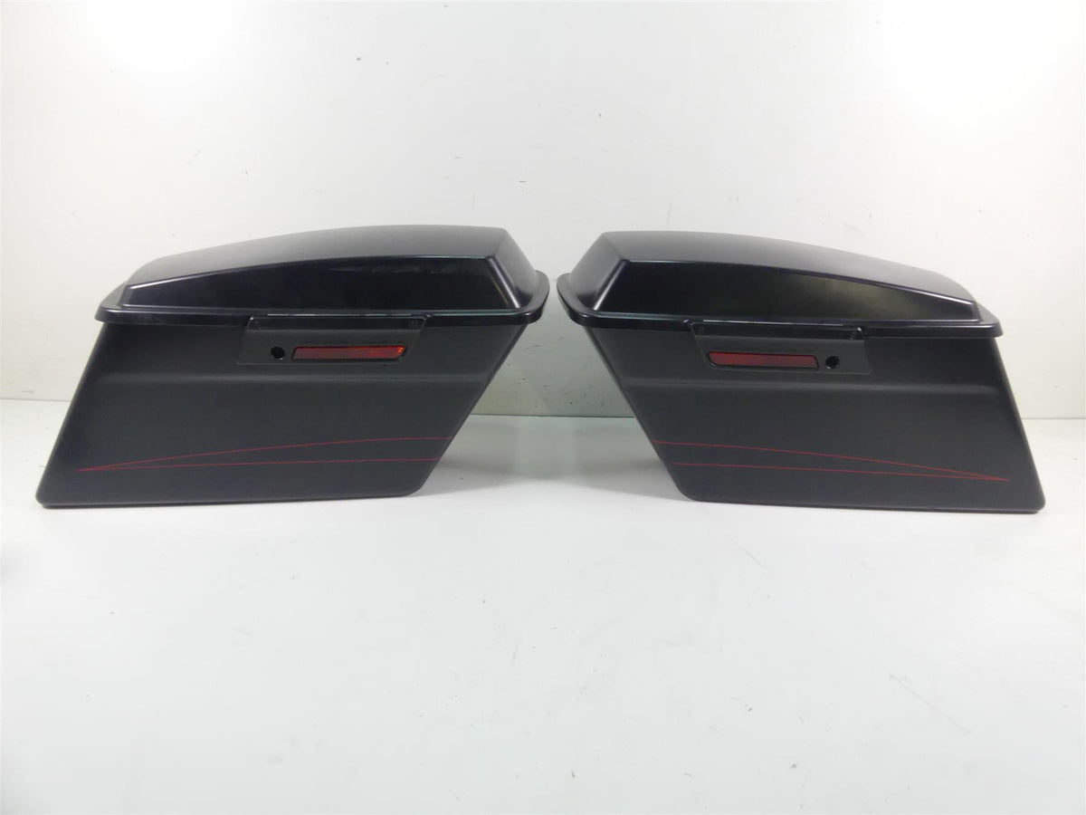 2013 Harley Touring FLTRX Road Glide Saddlebag Saddle Luggage Bag Set 90752-93 {{ shop.shopifyCountryName }} - Mototech271