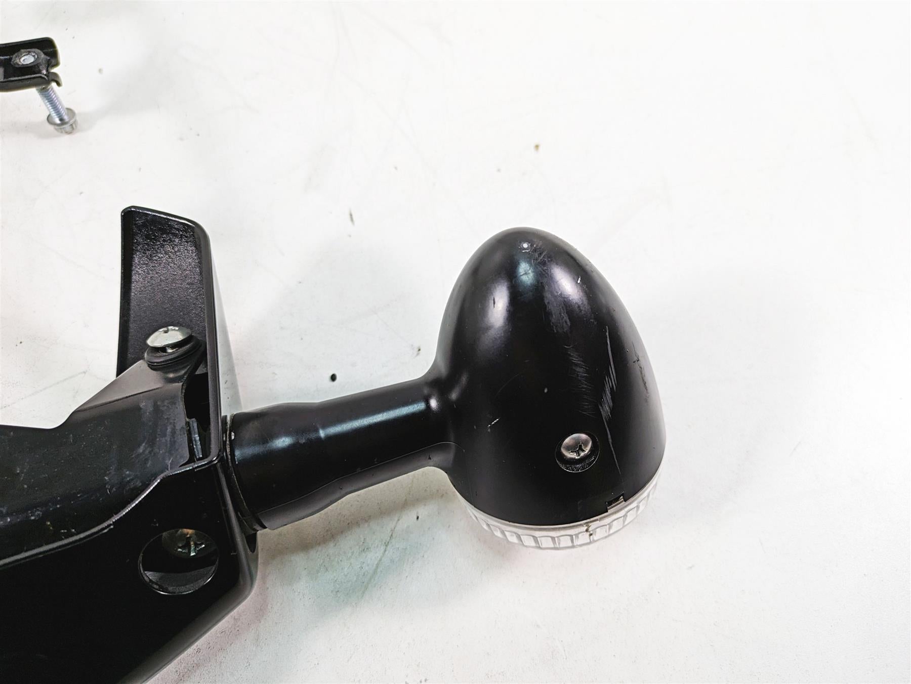 2016 Suzuki M109R VZR1800 Front Led Blinker Turn Signals & Cover 35641-48GB0 {{ shop.shopifyCountryName }} - Mototech271