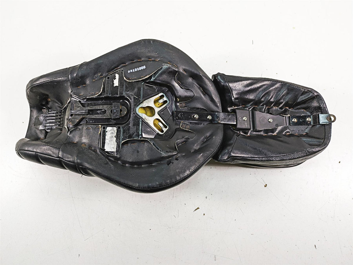 2019 Harley XL883N Sportster Iron Seat Saddle 52000189 {{ shop.shopifyCountryName }} - Mototech271