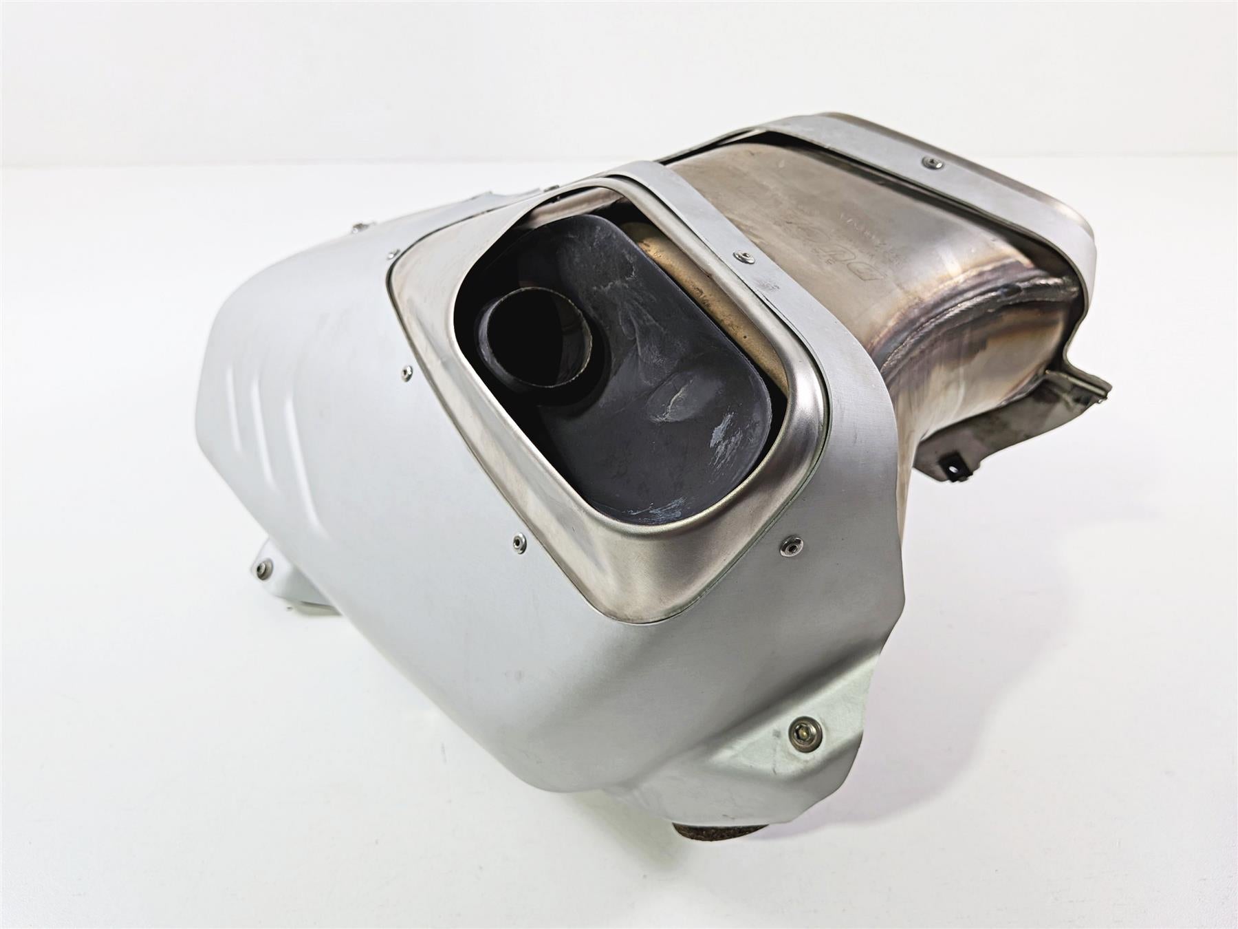2019 Ducati Panigale V4S V4 S Corse Exhaust Muffler Pipe Silencer 57414344A {{ shop.shopifyCountryName }} - Mototech271