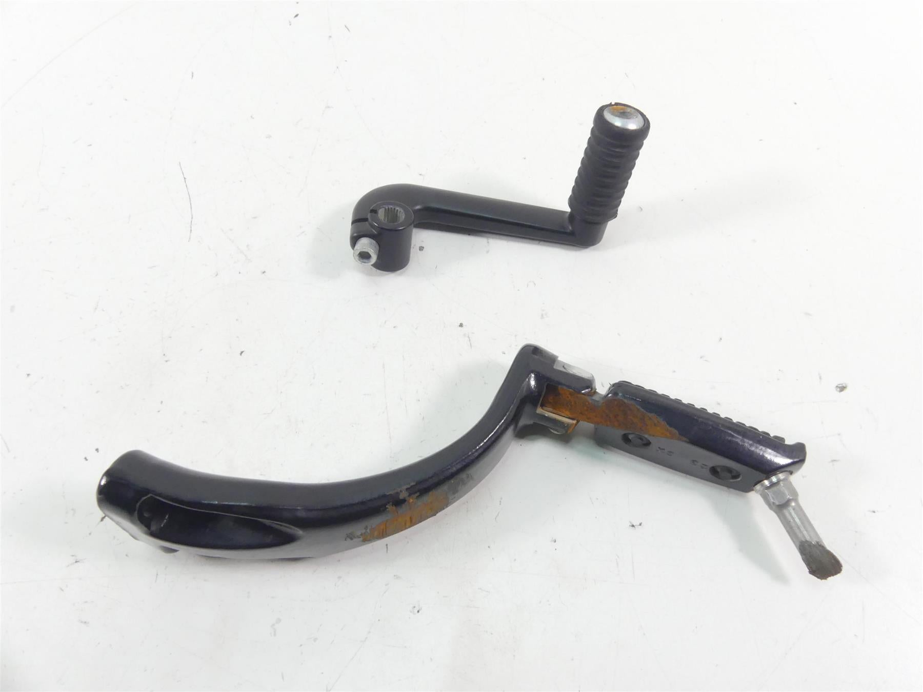 2020 Harley Sportster XL1200 NS Iron Front Left Foot Peg & Shifter Mid 42972-04 {{ shop.shopifyCountryName }} - Mototech271