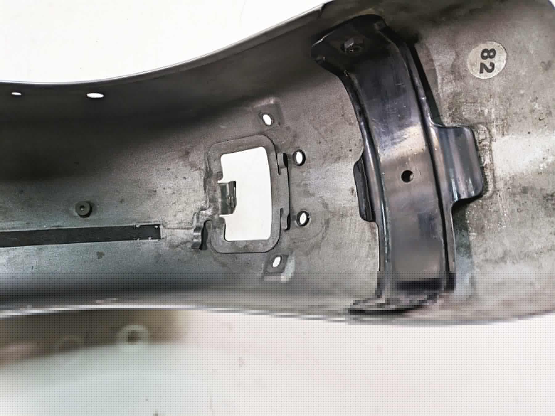 2012 Harley FLD Dyna Switchback Rear Fender Brilliant Silver Pearl 60400-12 {{ shop.shopifyCountryName }} - Mototech271