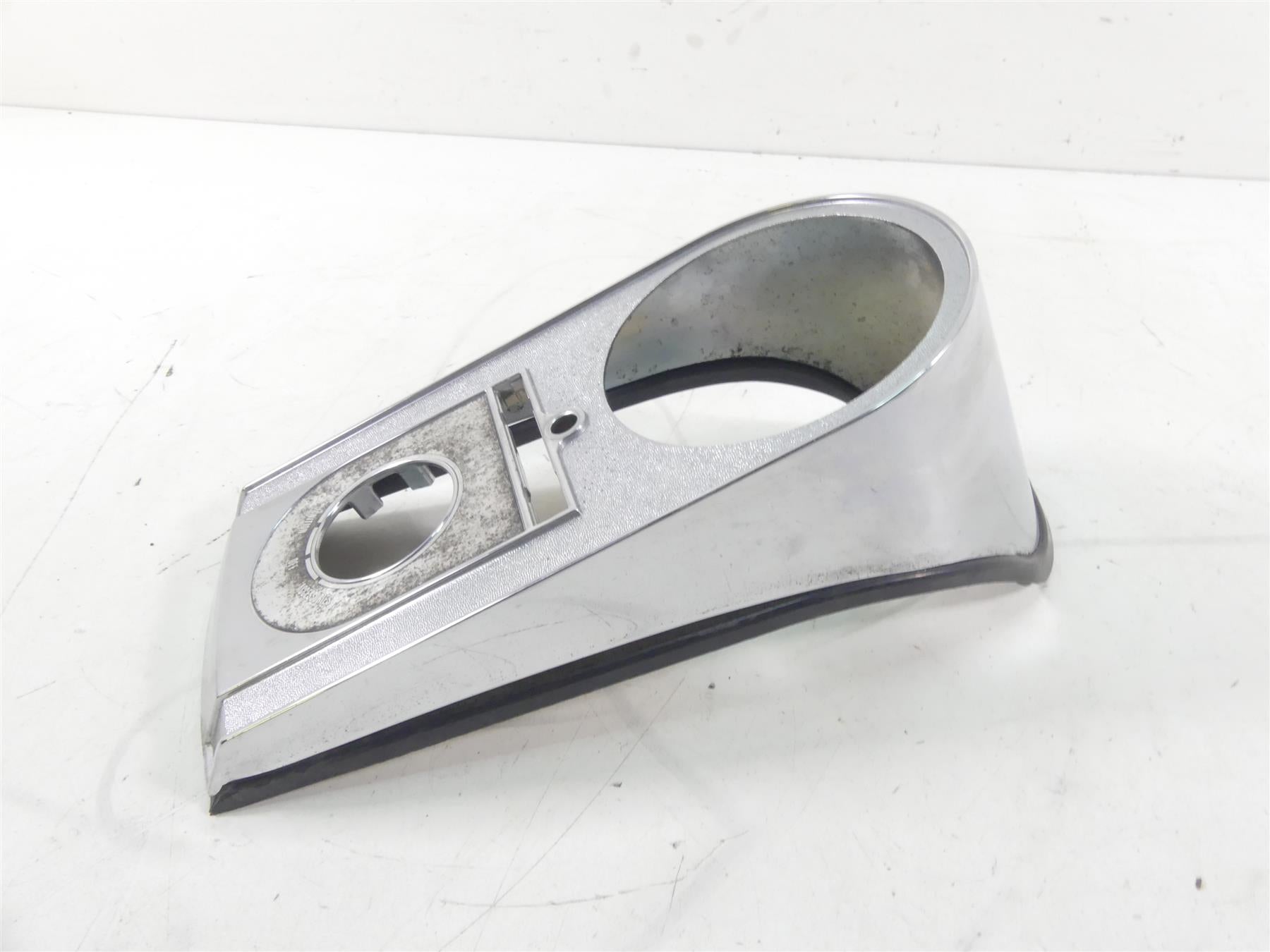 2005 Harley Softail FLSTSC Heritage Springer Tank Dash Console Cover 71273-00A {{ shop.shopifyCountryName }} - Mototech271