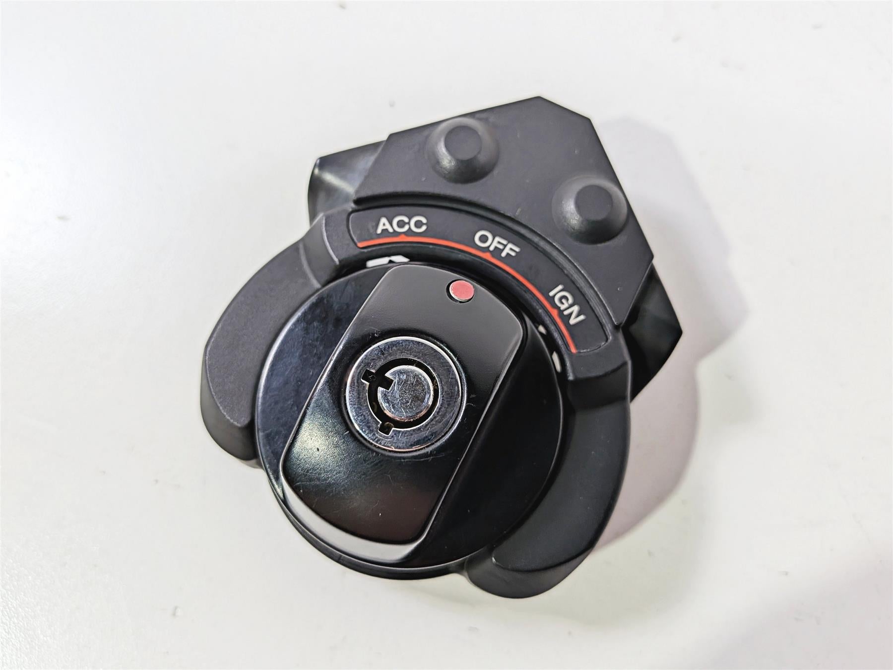 2013 Harley VRSCDX Night Rod Special Ignition Switch Steering Lock Neck Key Set 70020-05-Mototech271
