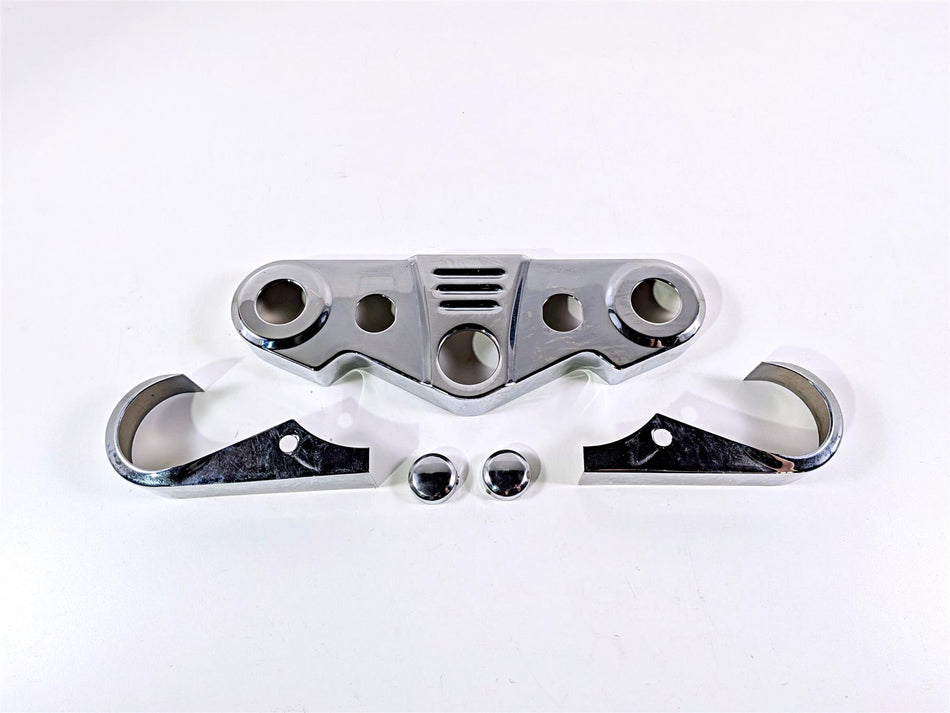 2003 Honda V-Twin VTX1800 C Kuryakyn Chrome Tripple Tree Cover Set 8681 {{ shop.shopifyCountryName }} - Mototech271