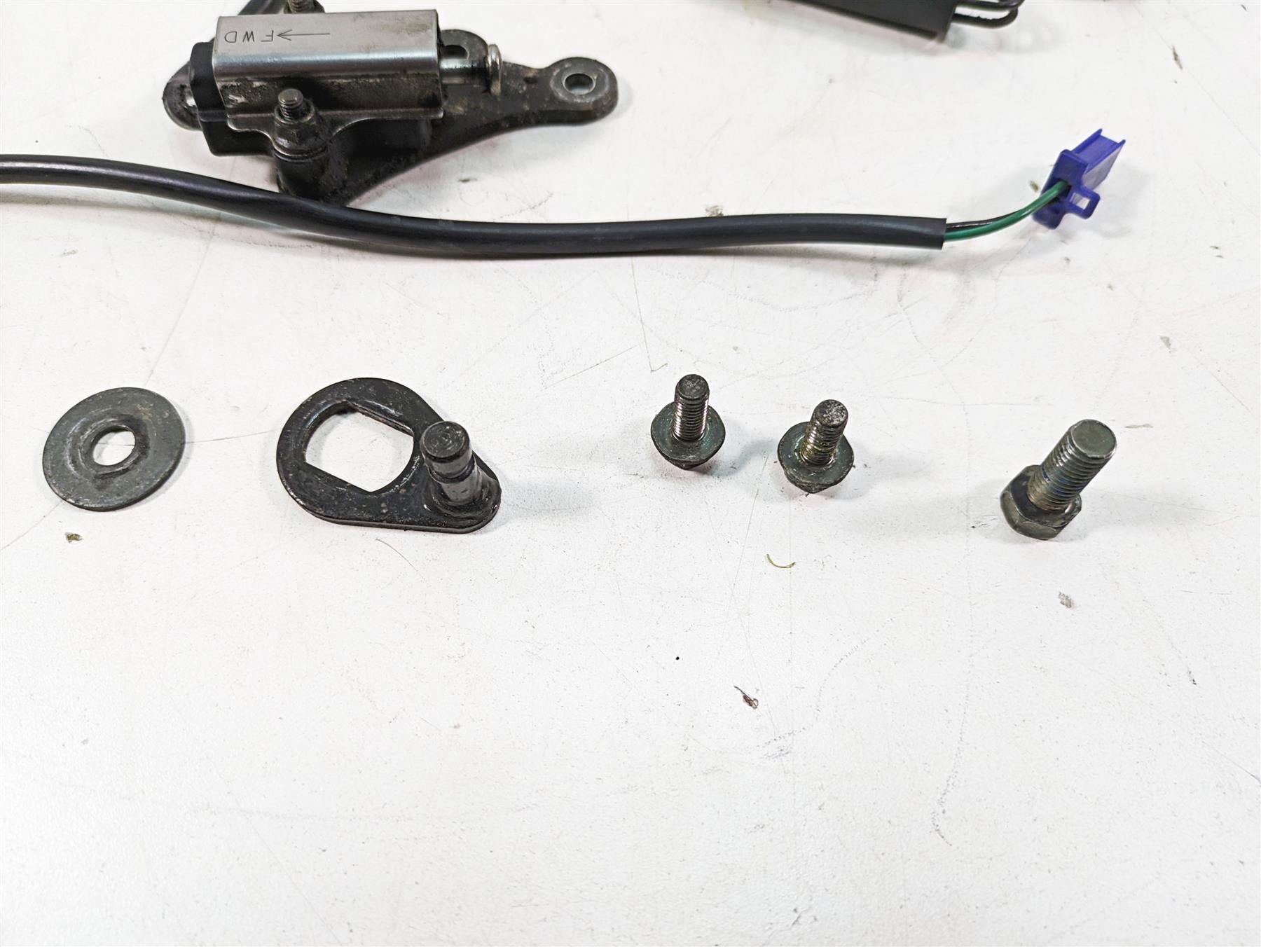 2002 Yamaha FZ1 FZS1000 Fazer Side Kickstand Kick Stand + Switch 5LV-27311-00-00 {{ shop.shopifyCountryName }} - Mototech271