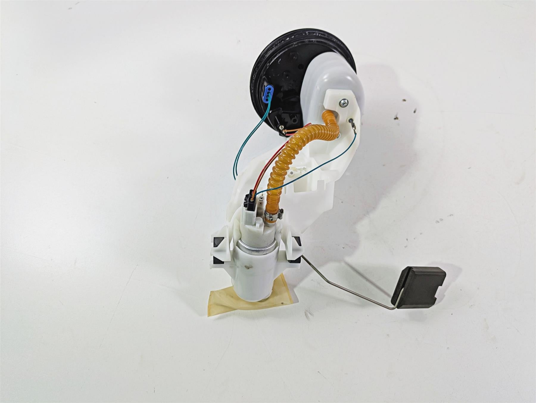 2014 BMW K1600 GTL K48 Fuel Gas Petrol Pump & Level Sender 16148554921 {{ shop.shopifyCountryName }} - Mototech271