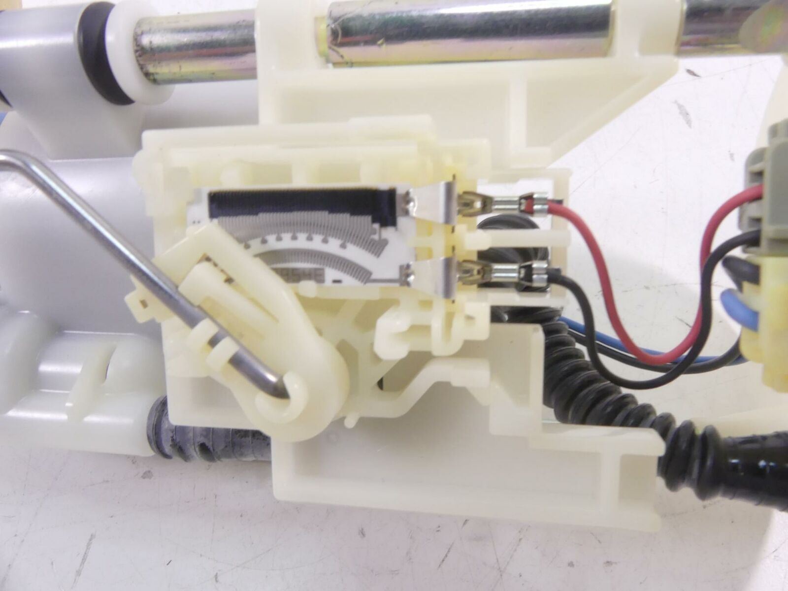 2016 Yamaha YXZ1000 R EPS Denso Fuel Gas Petrol Pump B16-13907-00-00 {{ shop.shopifyCountryName }} - Mototech271