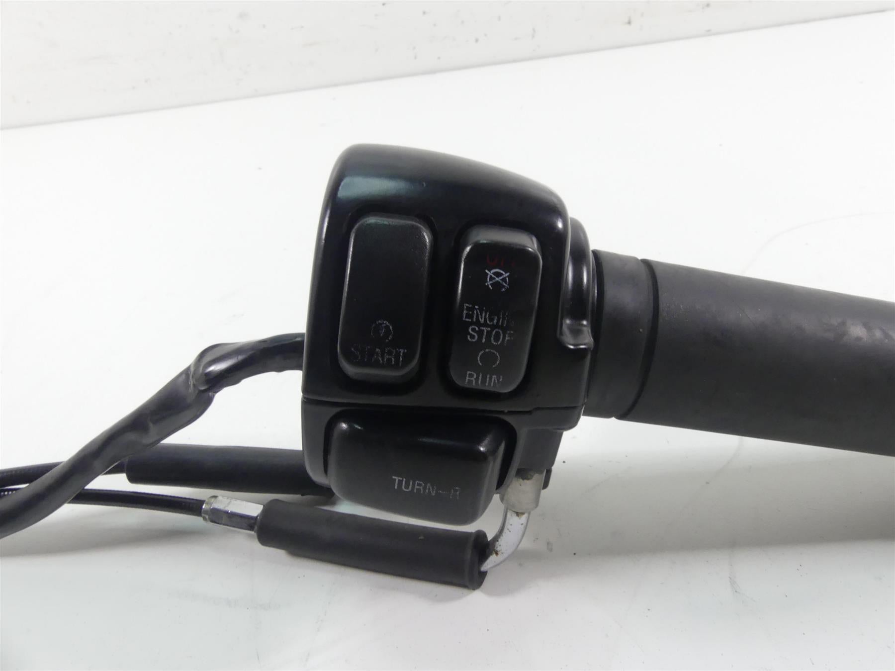 1999 Harley FXSTS Softail Springer Right Hand Throttle Control Switch 71684-06A {{ shop.shopifyCountryName }} - Mototech271