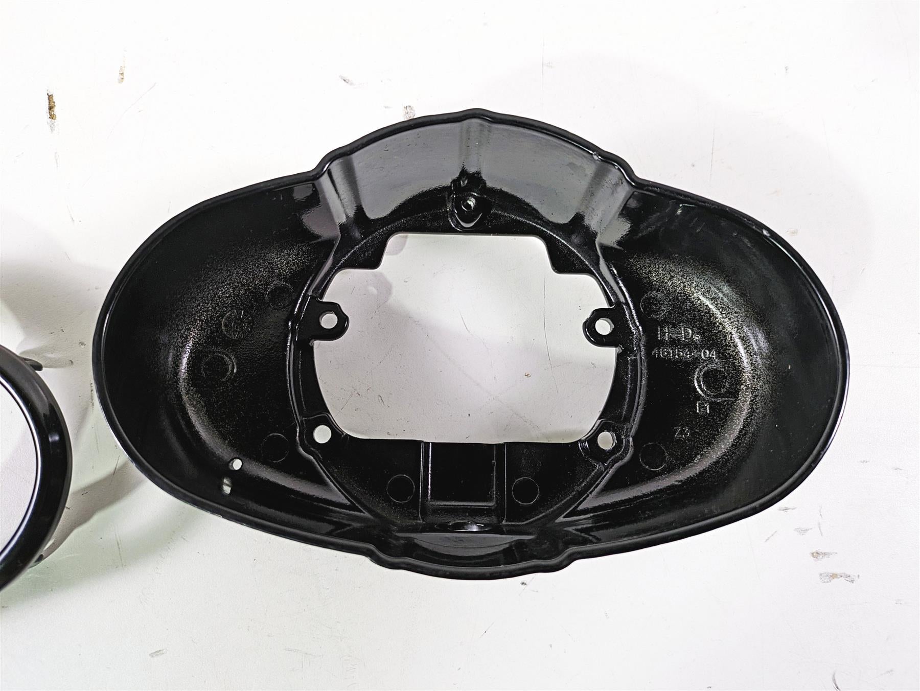 2013 Harley VRSCDX Night Rod Sp Black Gauges Housing & Bezel 46383-06 46154-04 {{ shop.shopifyCountryName }} - Mototech271