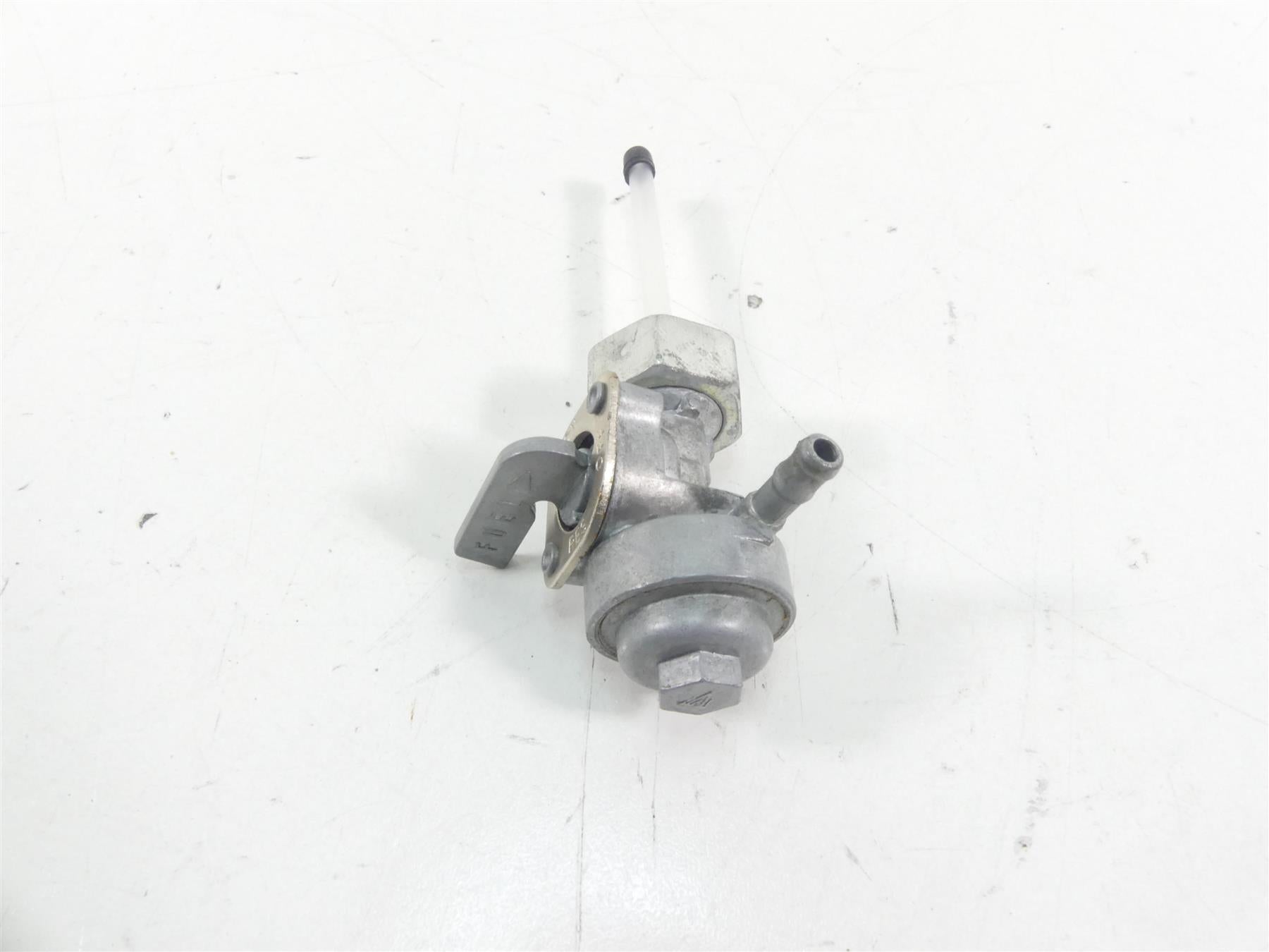 1977 Honda CB750 A Four Hondamatic Fuel Gas Petrol Petcock Valve 16950-393-005 {{ shop.shopifyCountryName }} - Mototech271