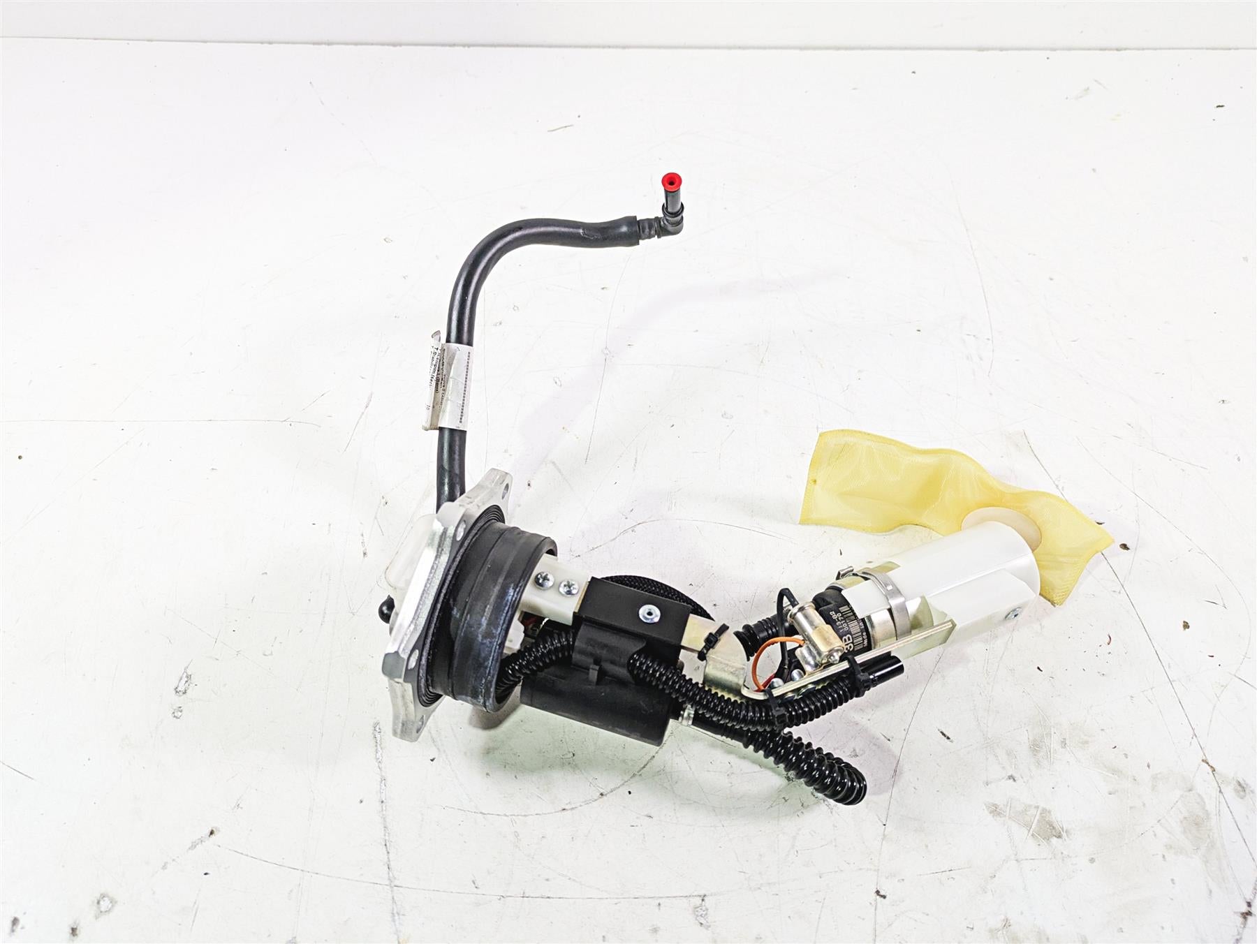 2022 MV Agusta F3 800 Rosso Fuel Gas Petrol Pump -Tested 8000C8724 {{ shop.shopifyCountryName }} - Mototech271