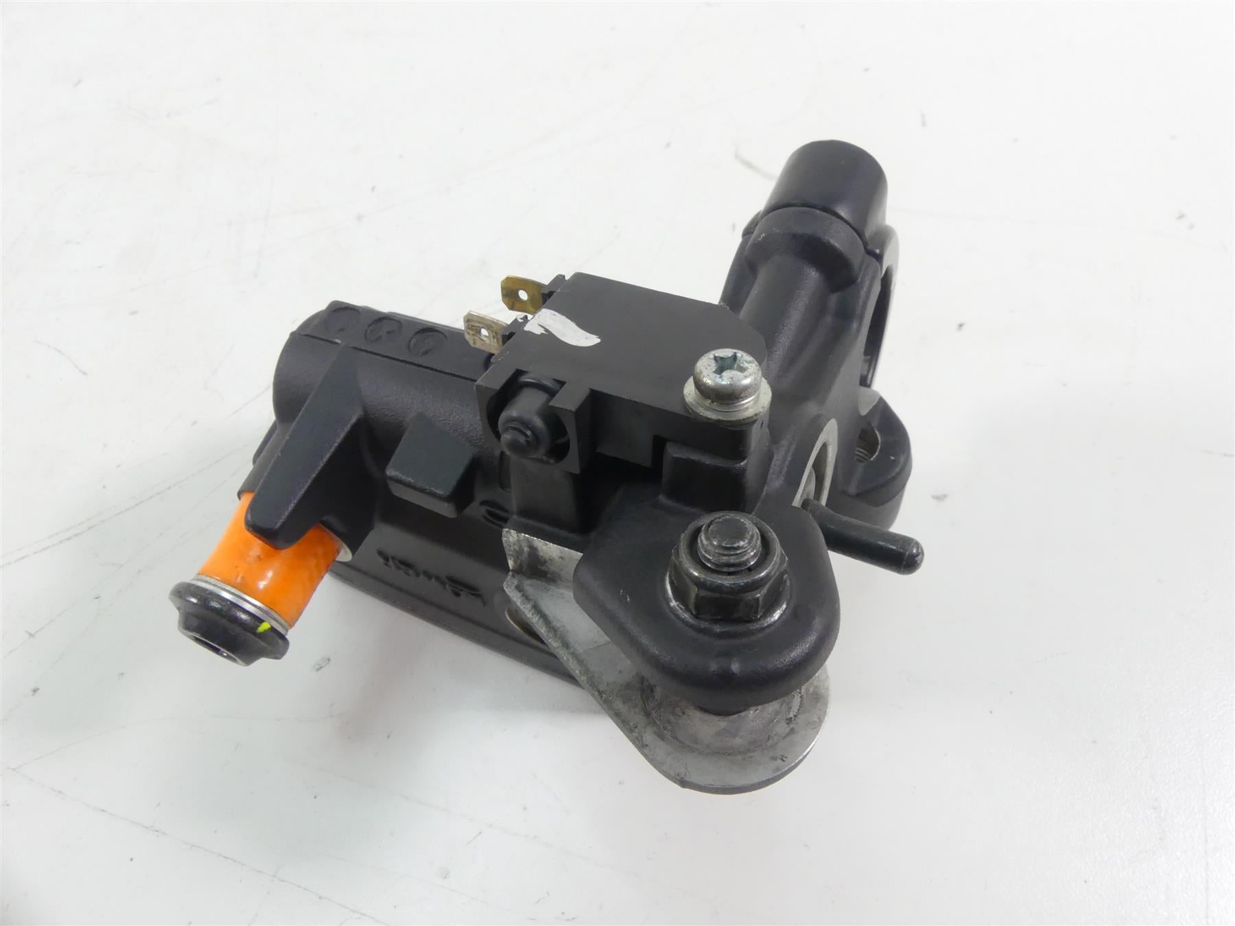 2015 Yamaha MT09 FZ09 Front Brake Master Cylinder 1RC-2580A-00-00 {{ shop.shopifyCountryName }} - Mototech271
