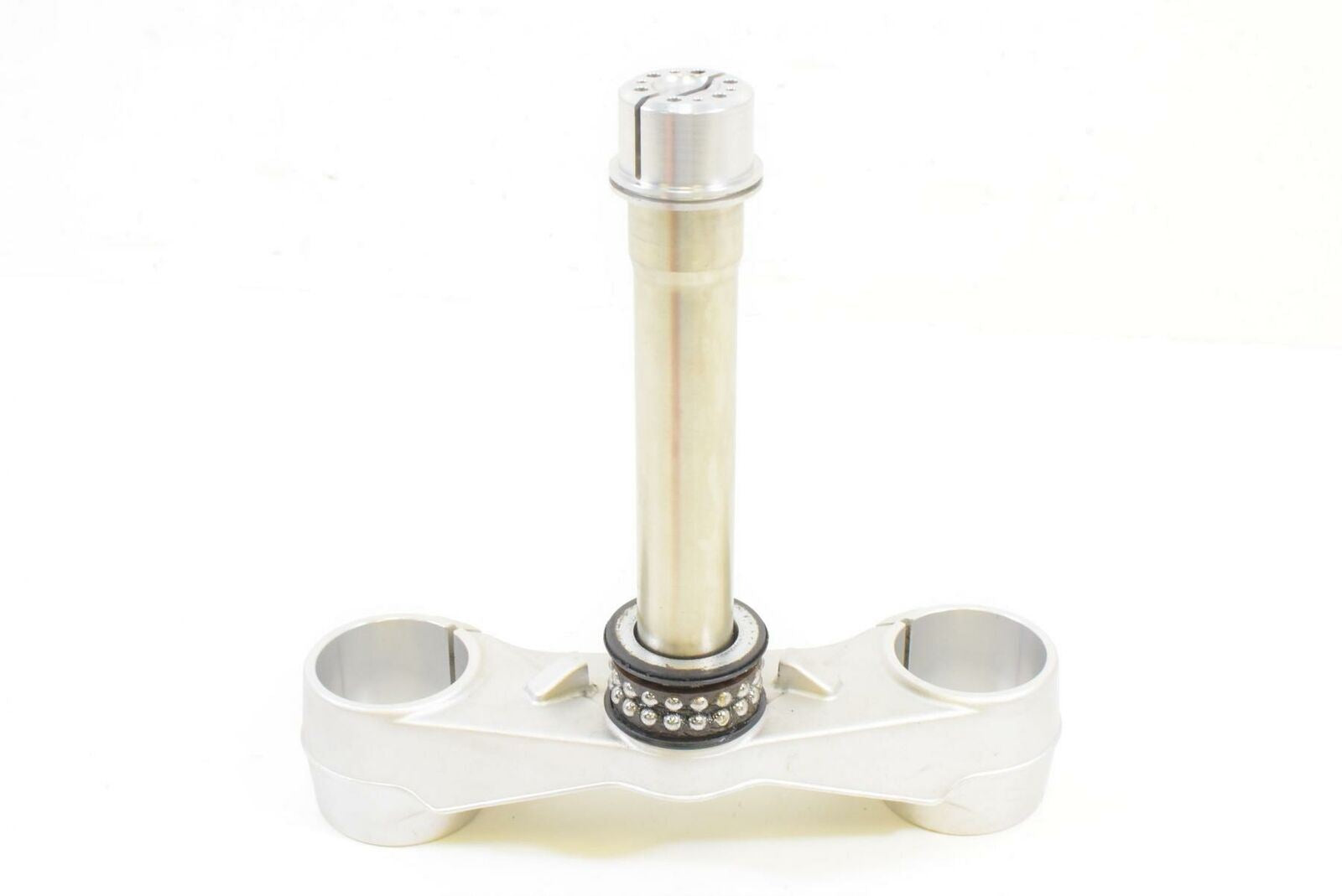 2015 MV Agusta B3 Brutale 675 Lower Triple Tree Steering Yoke 8000B5701 {{ shop.shopifyCountryName }} - Mototech271