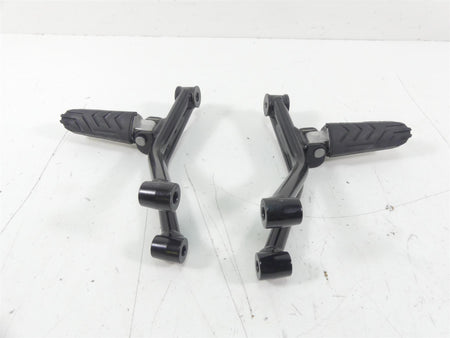 2016 Moto Guzzi V7 II Special 750 Rear Passenger Footpeg Set 2B000349 2B000348 {{ shop.shopifyCountryName }} - Mototech271