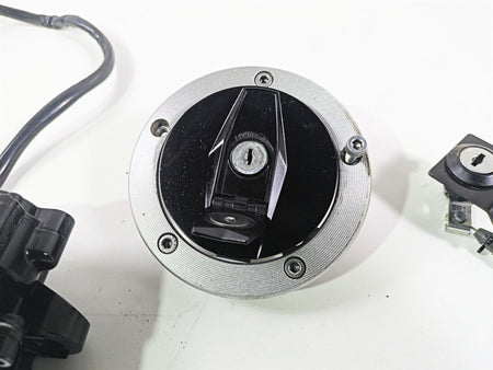 2016 Kawasaki ZX10R Ninja Ignition Switch Key Lock Tank Cap Set 27048-5104 {{ shop.shopifyCountryName }} - Mototech271