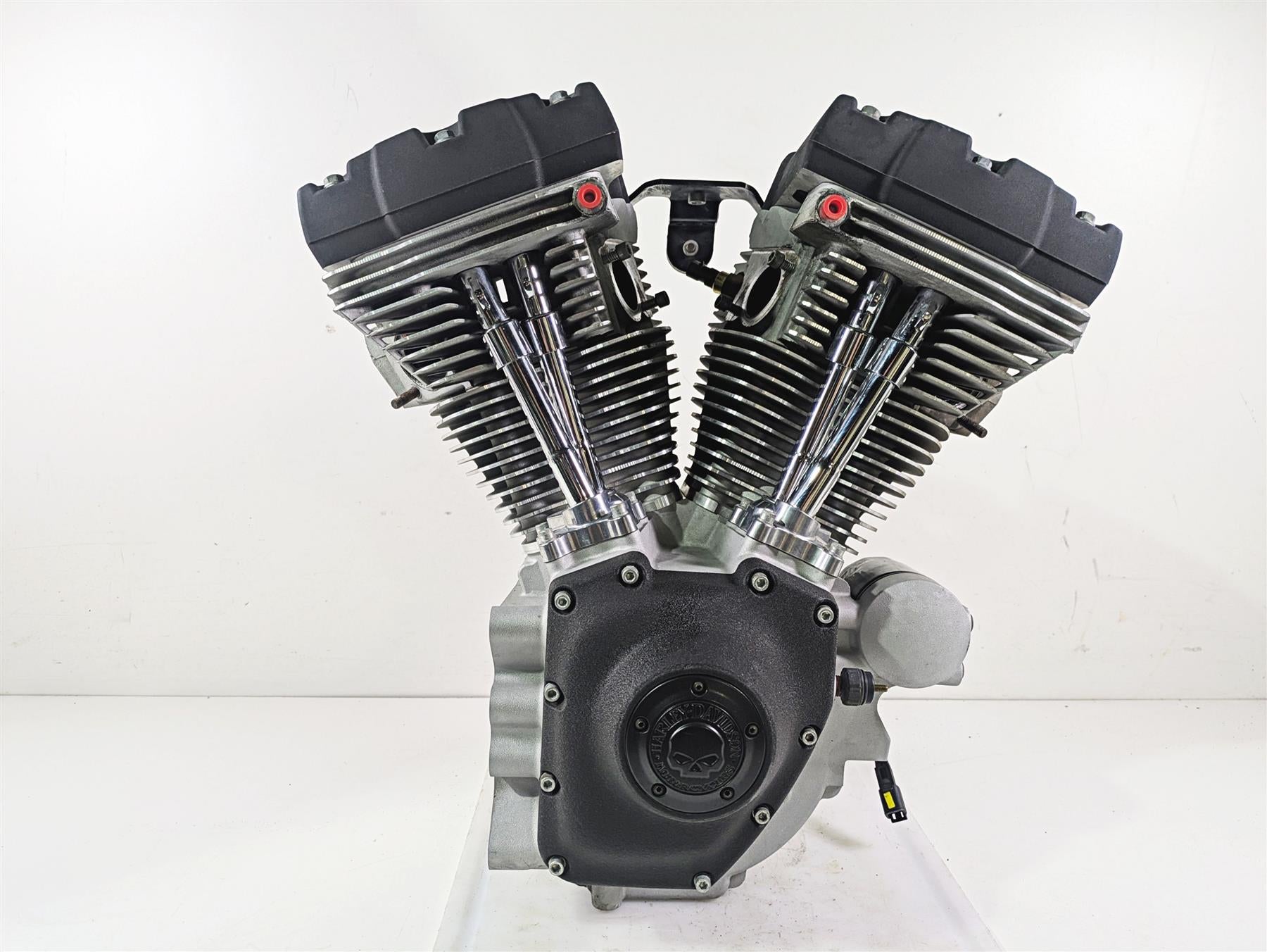 2009 Harley FXDC Dyna Super Glide Running Engine Motor 96ci 18K -Video 19262-09A {{ shop.shopifyCountryName }} - Mototech271