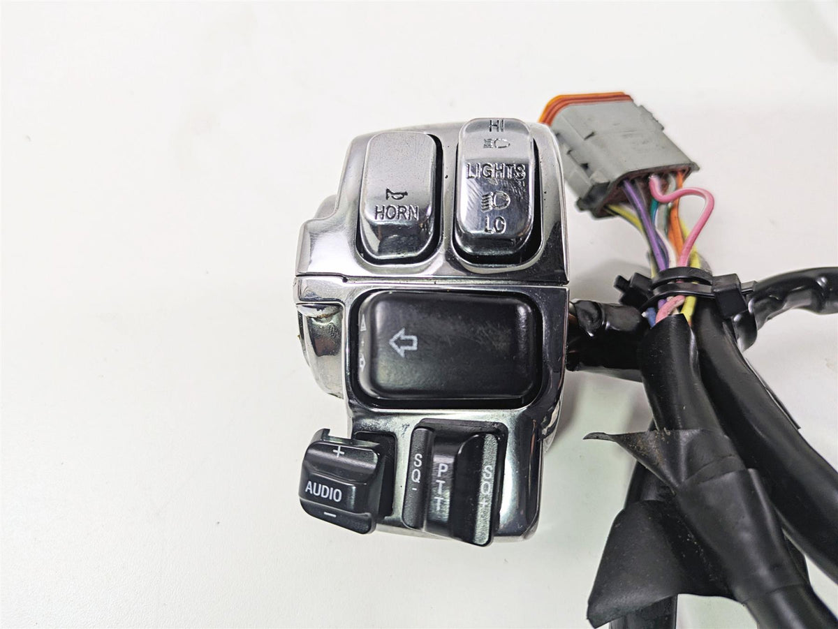 2001 Harley Touring FLHX Street Glide Chrome Control Switch Set 71685-06A {{ shop.shopifyCountryName }} - Mototech271