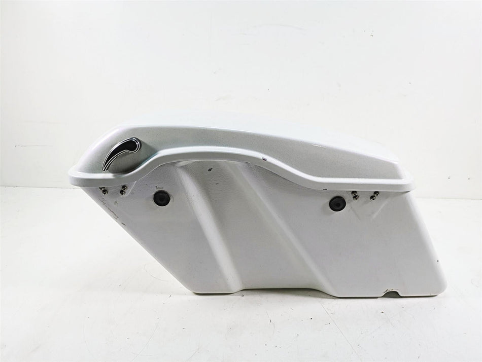 2019 Harley Touring FLHX Street Glide Right Saddlebag Saddle Bag 90200412 {{ shop.shopifyCountryName }} - Mototech271