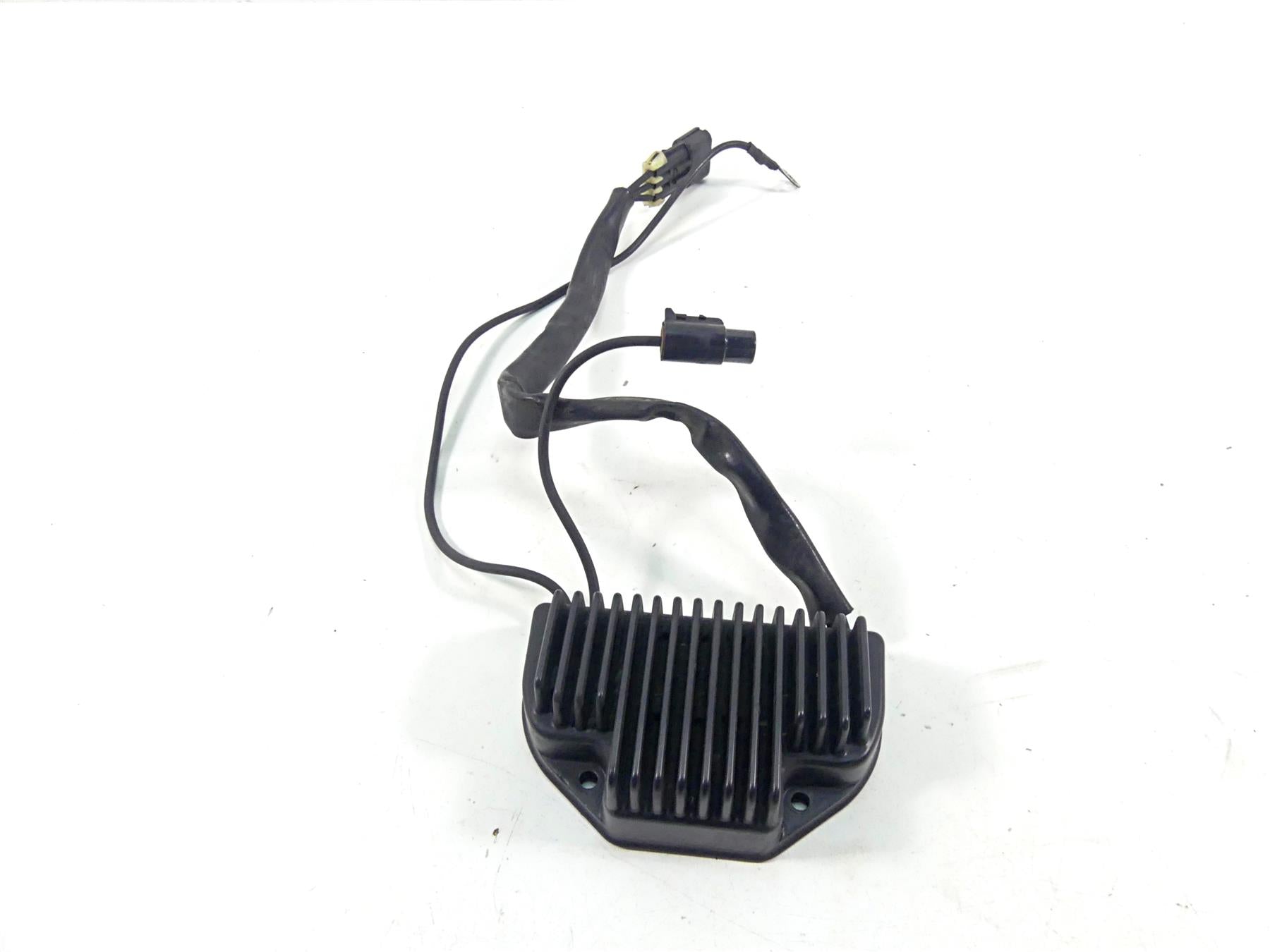 2005 Harley VRSCSE CVO V-Rod Rectifier Voltage Regulator 74440-01 {{ shop.shopifyCountryName }} - Mototech271