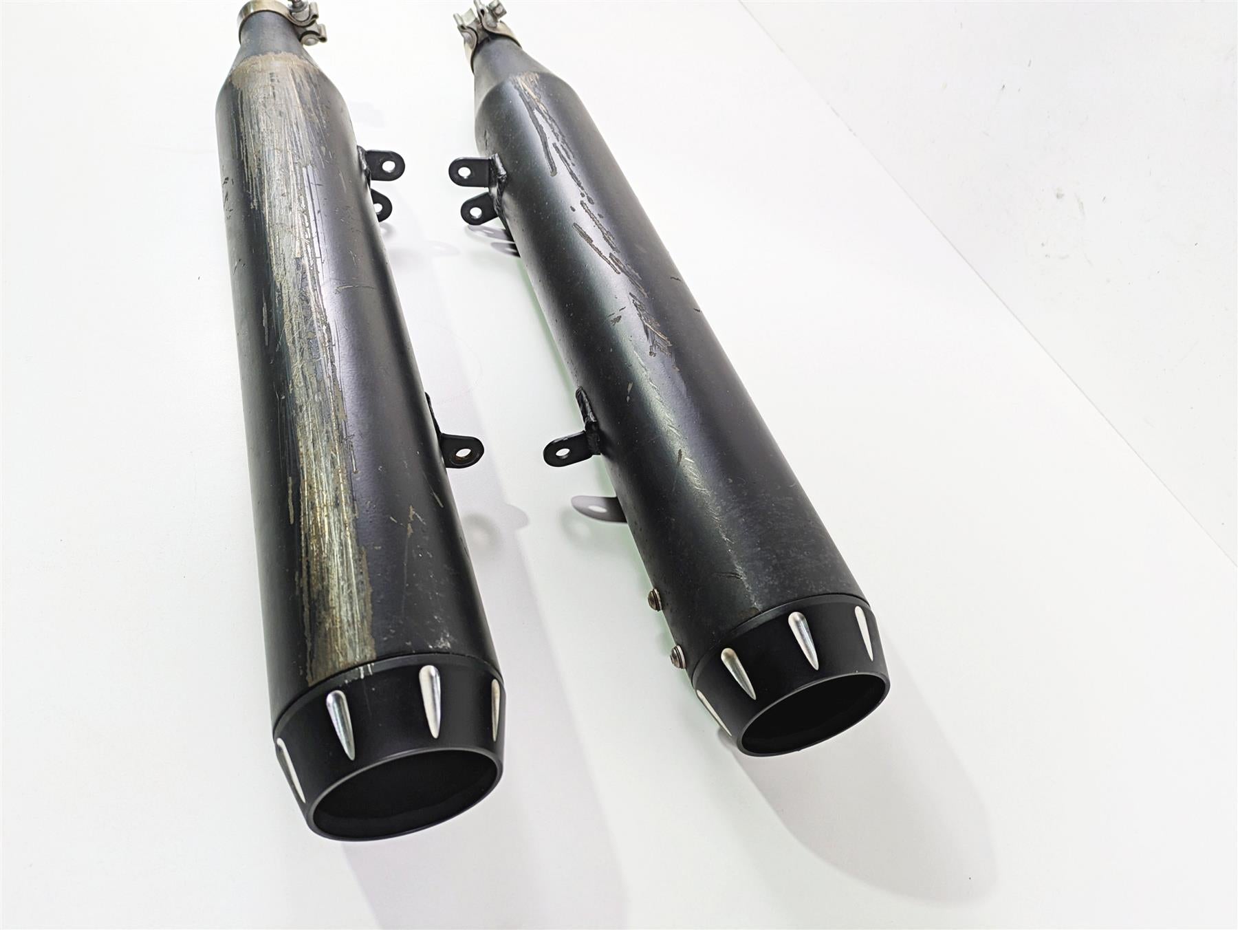 2012 Harley VRSCF Muscle V Rod Slip-On Exhaust Pipe Muffler Set {{ shop.shopifyCountryName }} - Mototech271