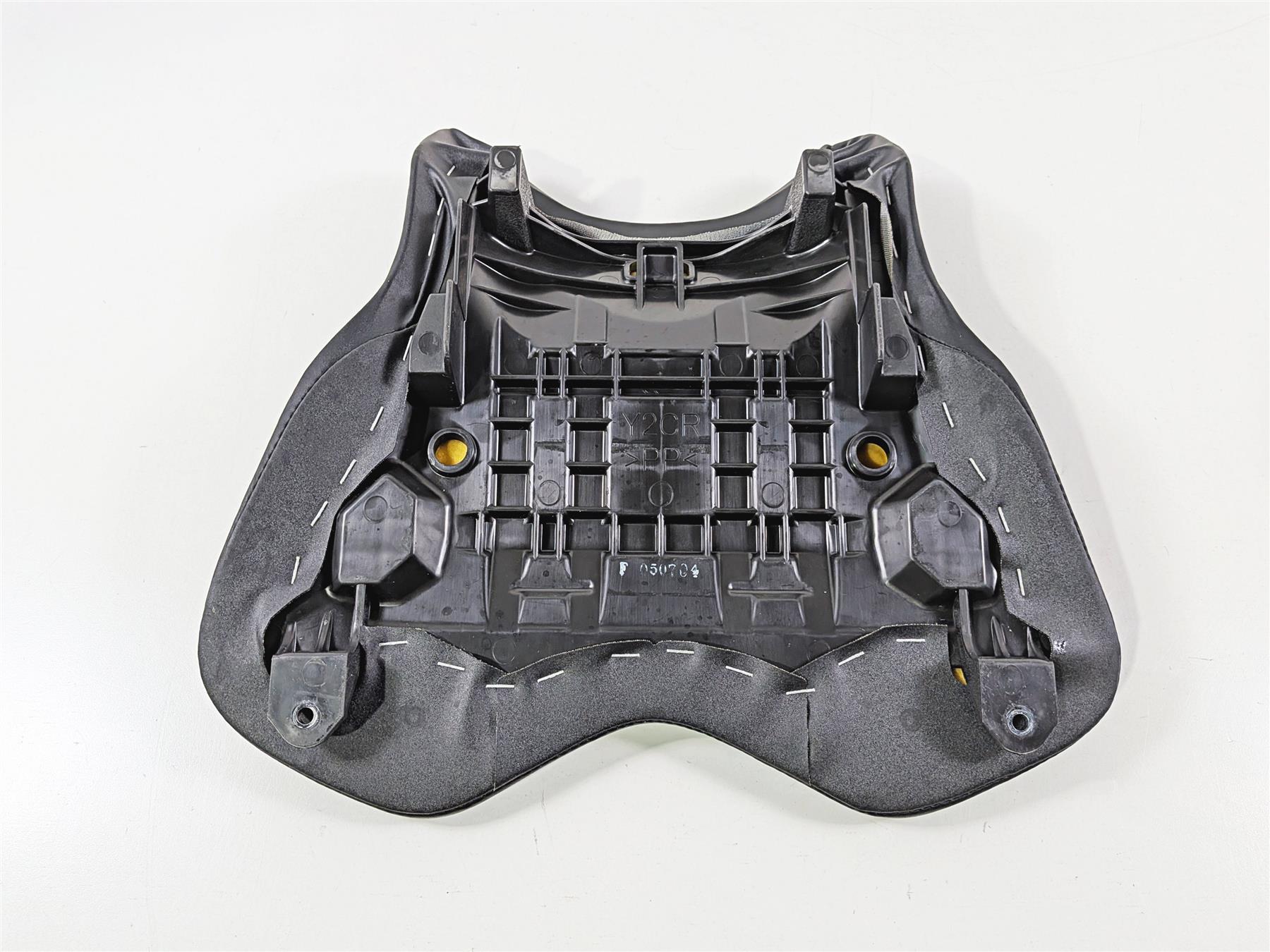 2022 Yamaha YZF R1 R1M RN65 Front Rider Saddle Seat 2CR-24710-01-00-Mototech271