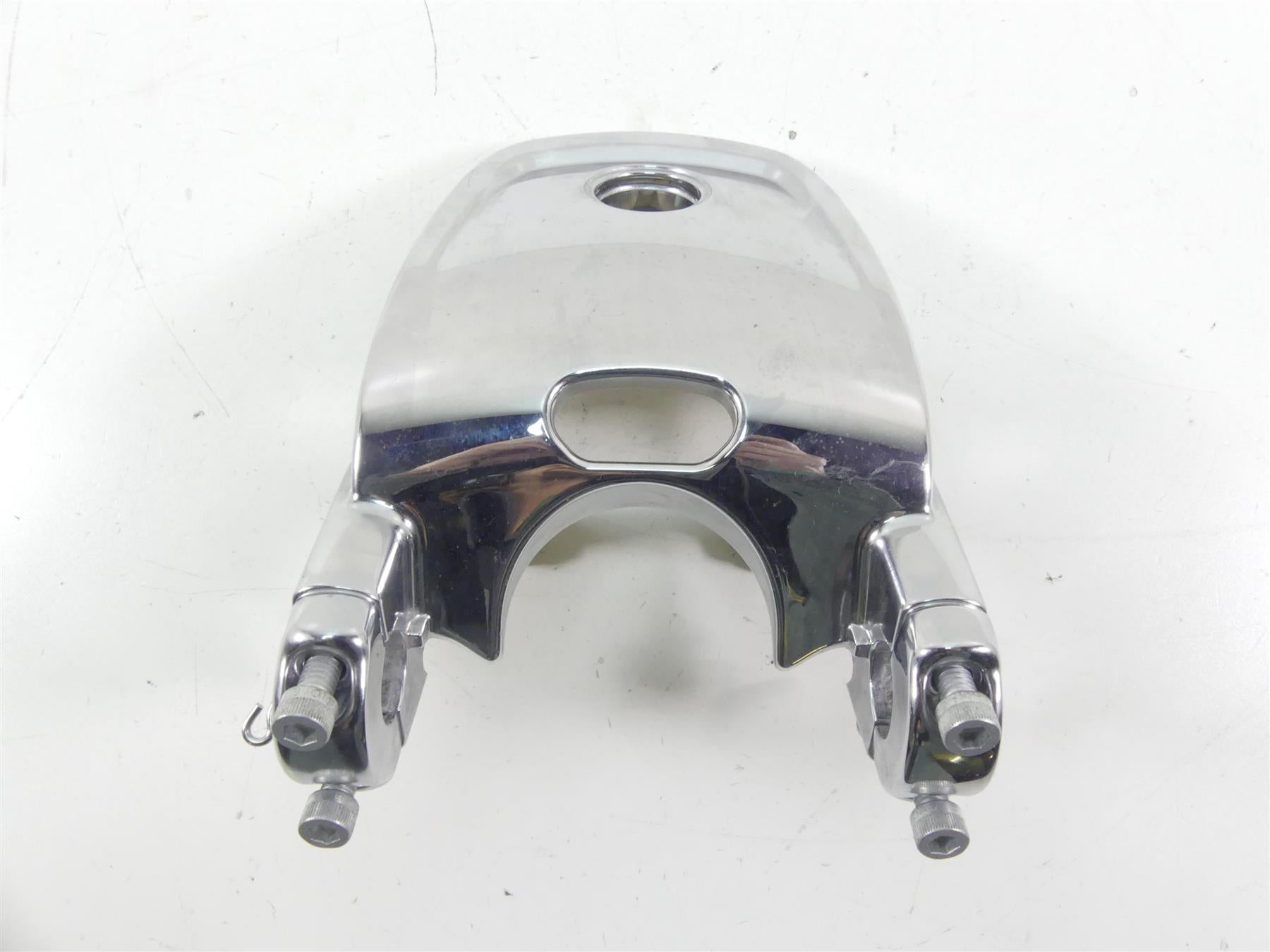 2016 Harley FXDL Dyna Low Rider Upper Visor Handlebar Riser Holder 67700193 {{ shop.shopifyCountryName }} - Mototech271