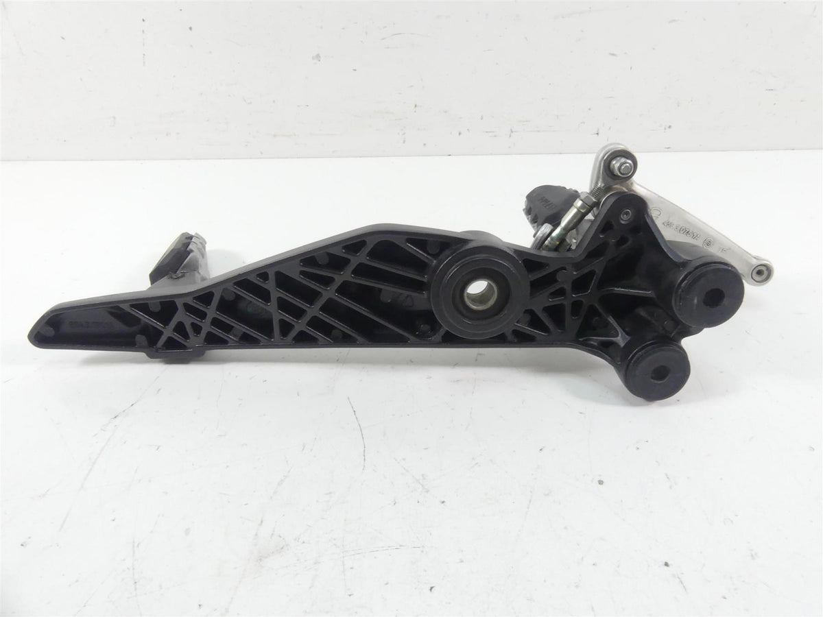 2018 Ducati Hypermotard 939 SP Left Footpegs + Mount & Shifter 82412111AA {{ shop.shopifyCountryName }} - Mototech271