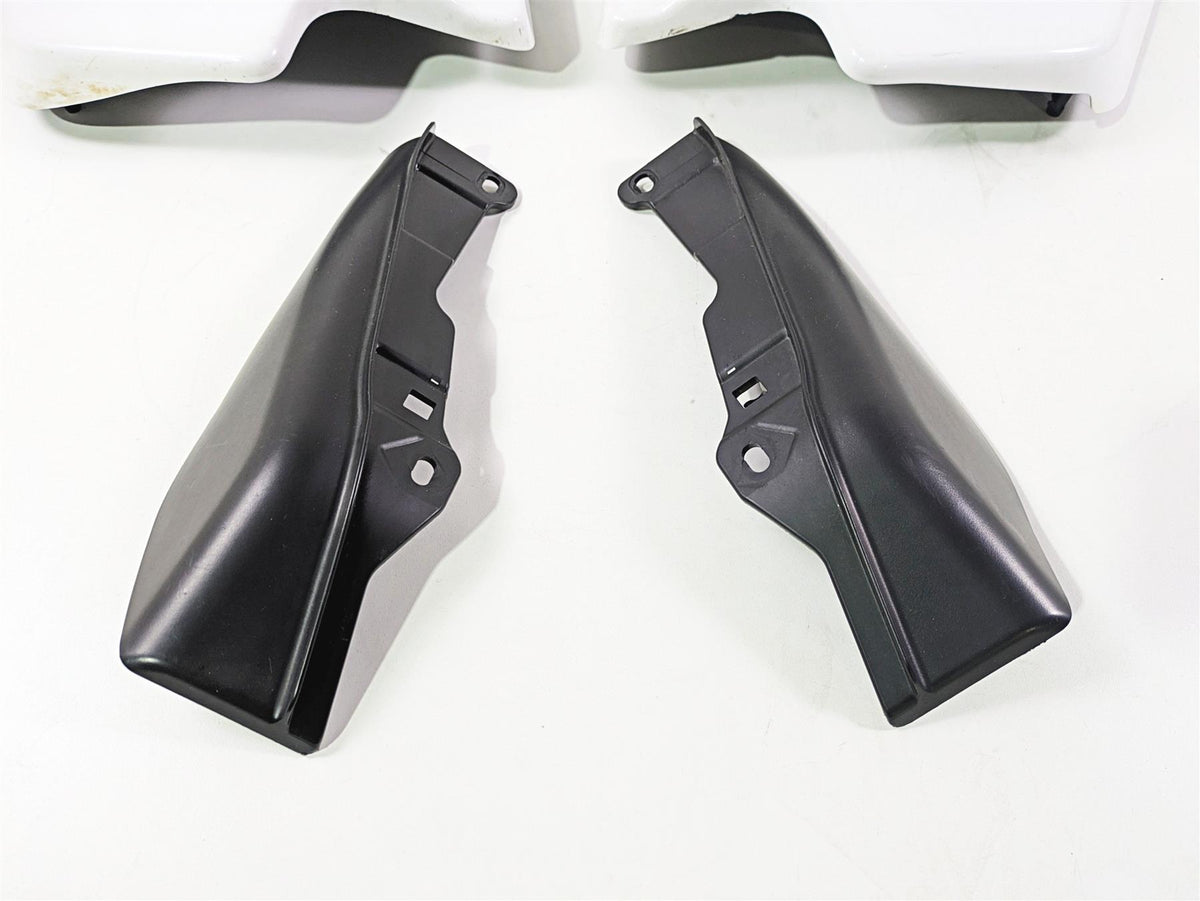2016 Harley Touring FLHR Road King Side Cover Deflector Set 66048-09A 66250-09 {{ shop.shopifyCountryName }} - Mototech271