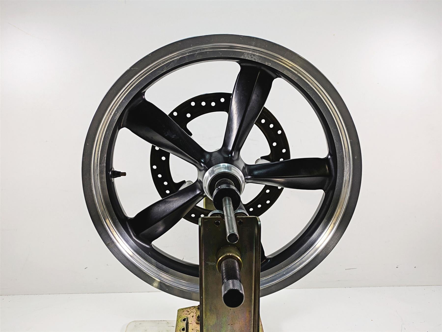 2012 Harley FLD Dyna Switchback Straight 18x3.5 Front Wheel Rim 47855-12 {{ shop.shopifyCountryName }} - Mototech271