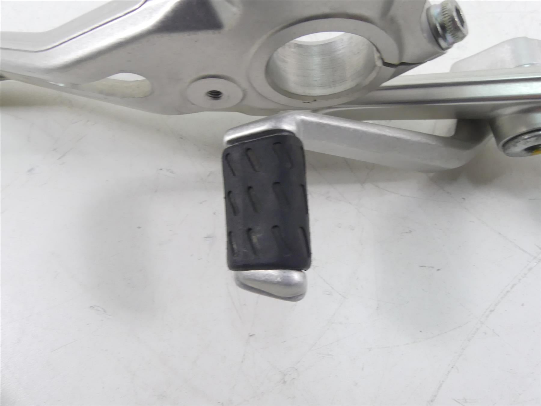 2020 Ducati Panigale V2 Left Footpeg Shifter & Frame Mount 82421862AA 45612092BA {{ shop.shopifyCountryName }} - Mototech271