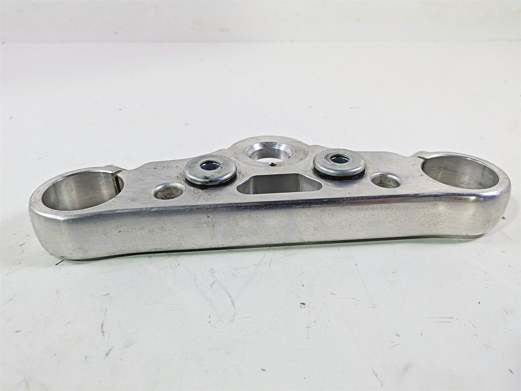 2016 Harley FXDWG Dyna Wide Glide Upper Triple Tree Steering Clamp 49mm 46700-08 {{ shop.shopifyCountryName }} - Mototech271