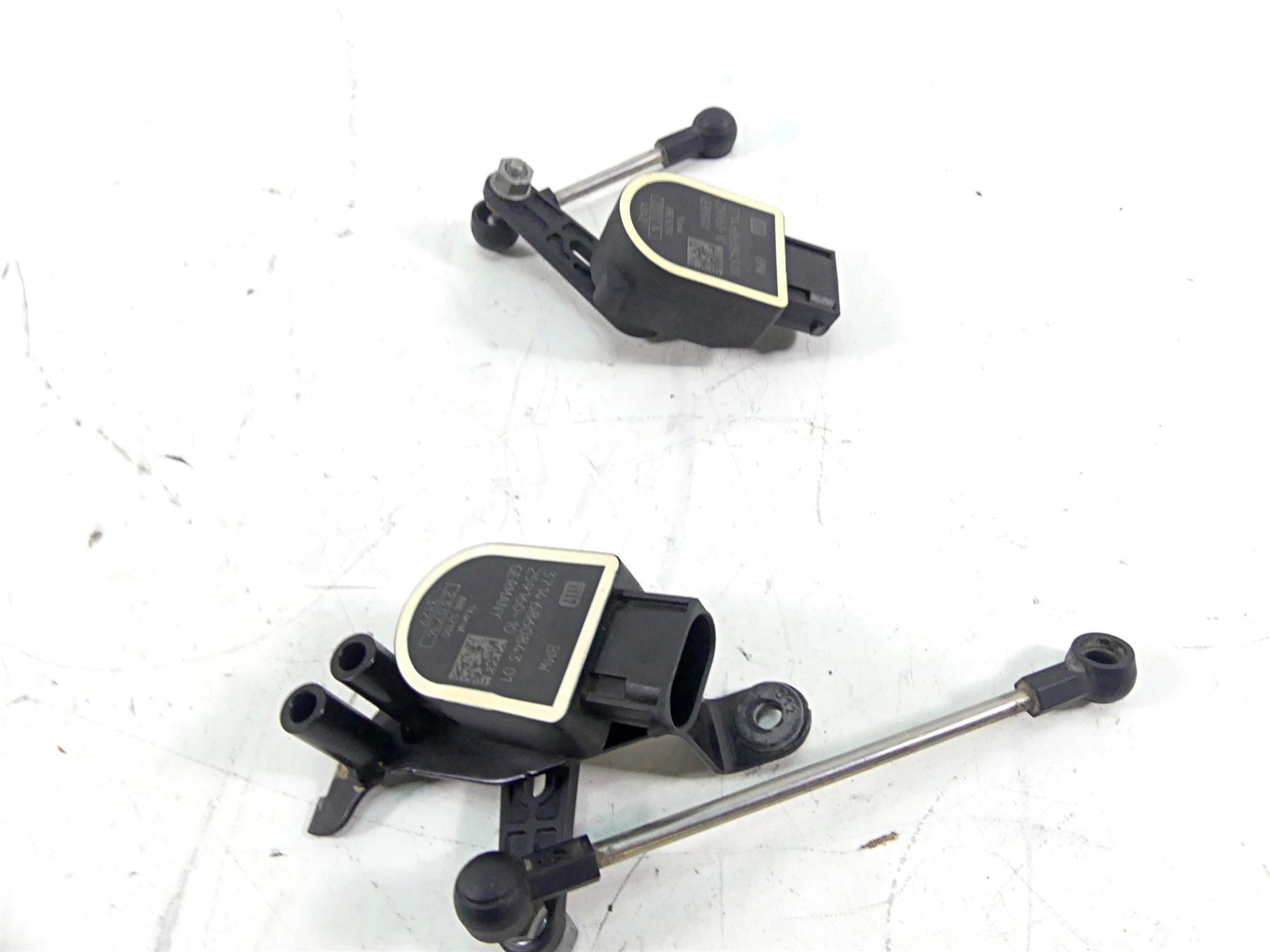 2015 BMW R1200GS GSW K50 Leveling Sensor Set 37146860843 37146870000 {{ shop.shopifyCountryName }} - Mototech271