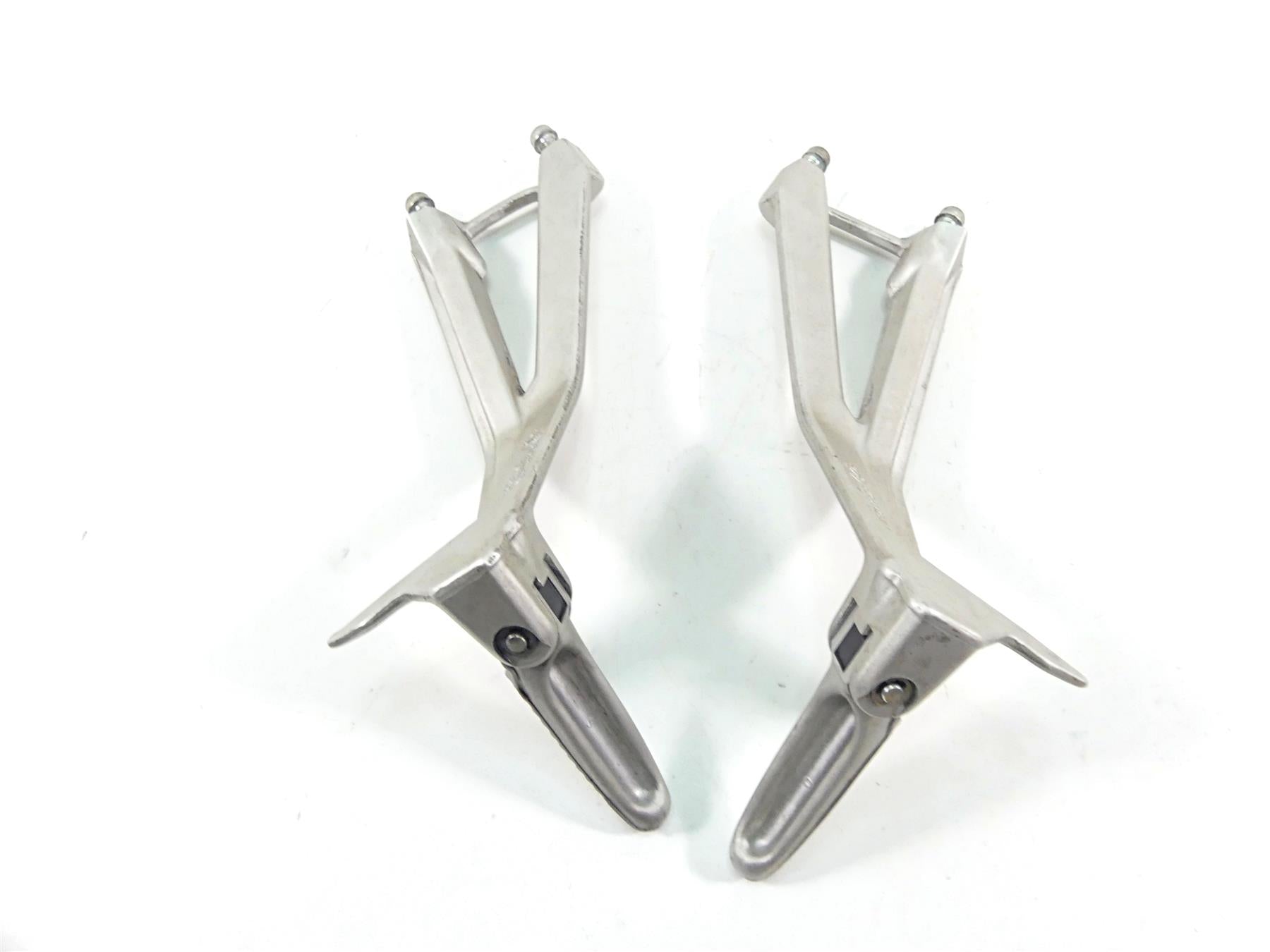 2008 Ducati 848 SBK Rear Passenger Footpeg Foot Peg Set 82411251A 82411241A {{ shop.shopifyCountryName }} - Mototech271