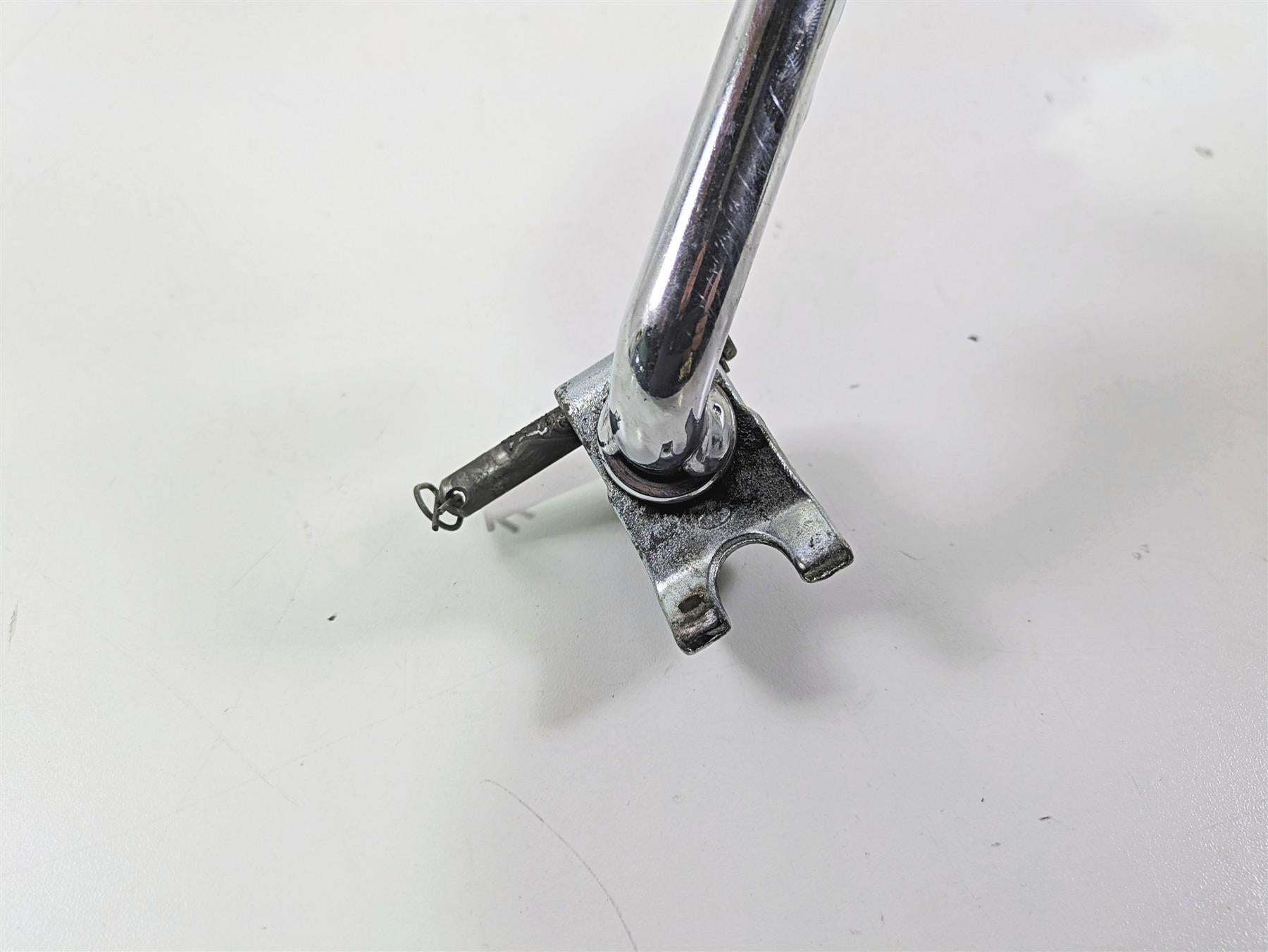 2010 Harley Dyna FXDB Street Bob Side Kickstand Kick Stand 49704-90H {{ shop.shopifyCountryName }} - Mototech271