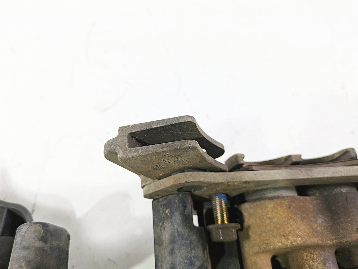 2020 Polaris General 1000 EPS Front Brake Caliper Set 1913060 1913061 {{ shop.shopifyCountryName }} - Mototech271