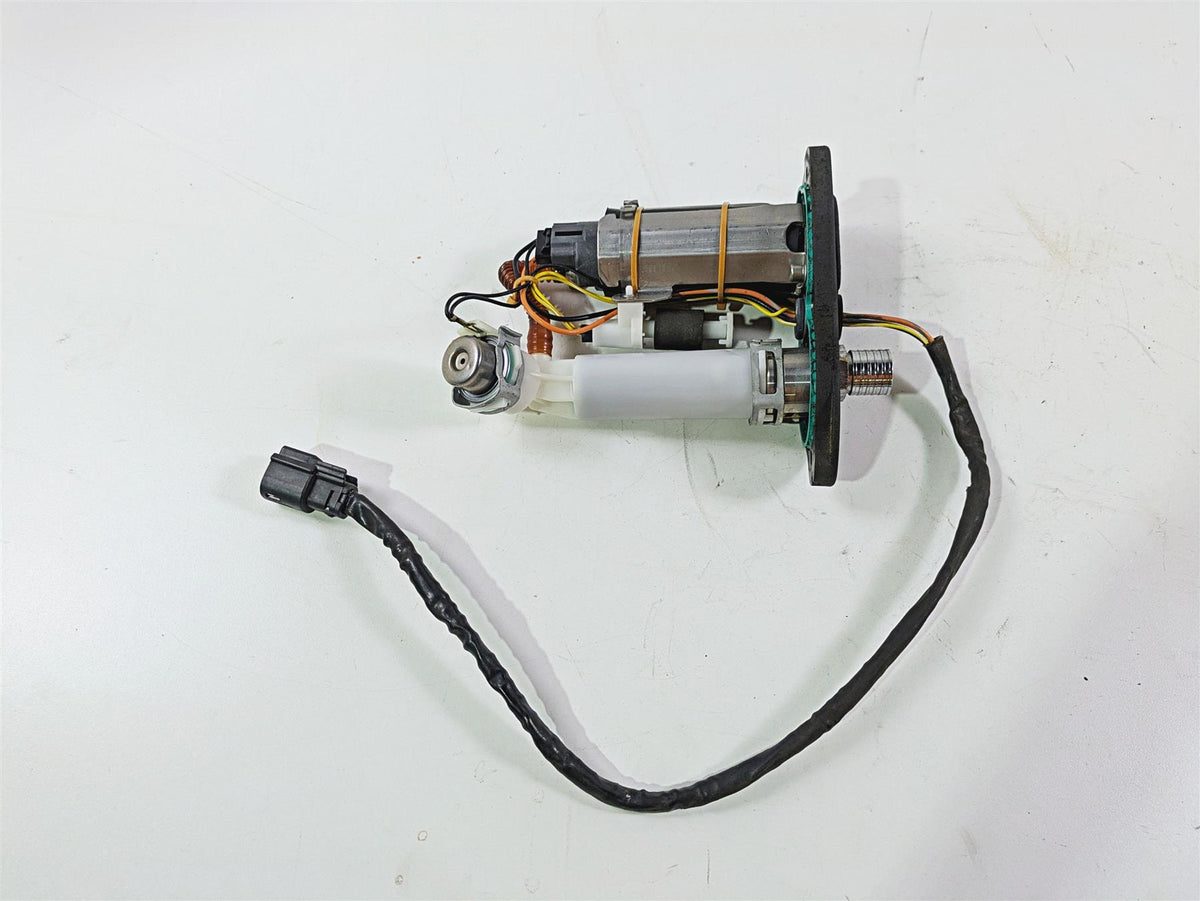 2009 Harley XR1200 Sportster Fuel Gas Petrol Pump 75268-07D {{ shop.shopifyCountryName }} - Mototech271