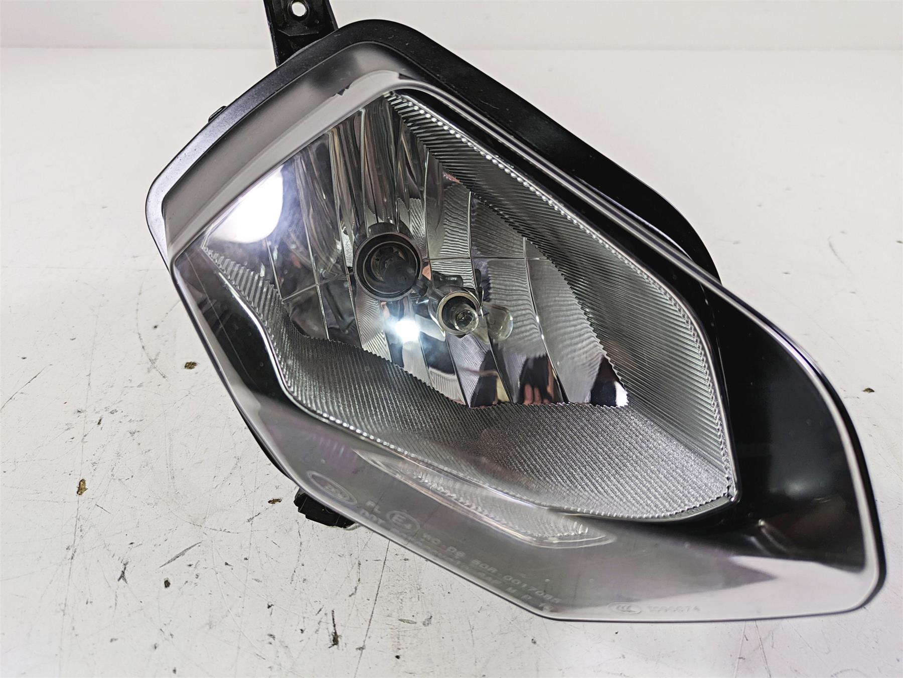 2017 BMW S1000R K47 Right Headlight Low Beam Head Lamp Lens 63128545634 {{ shop.shopifyCountryName }} - Mototech271