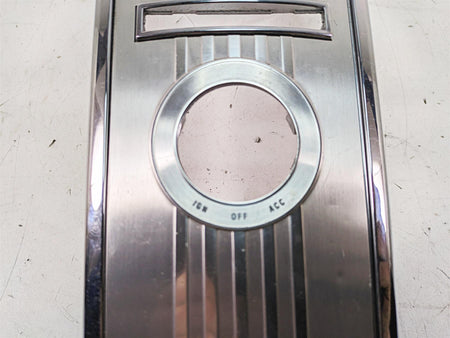 2011 Harley Touring FLHR Road King Fuel Tank Cover Console Dash 60960-08 {{ shop.shopifyCountryName }} - Mototech271