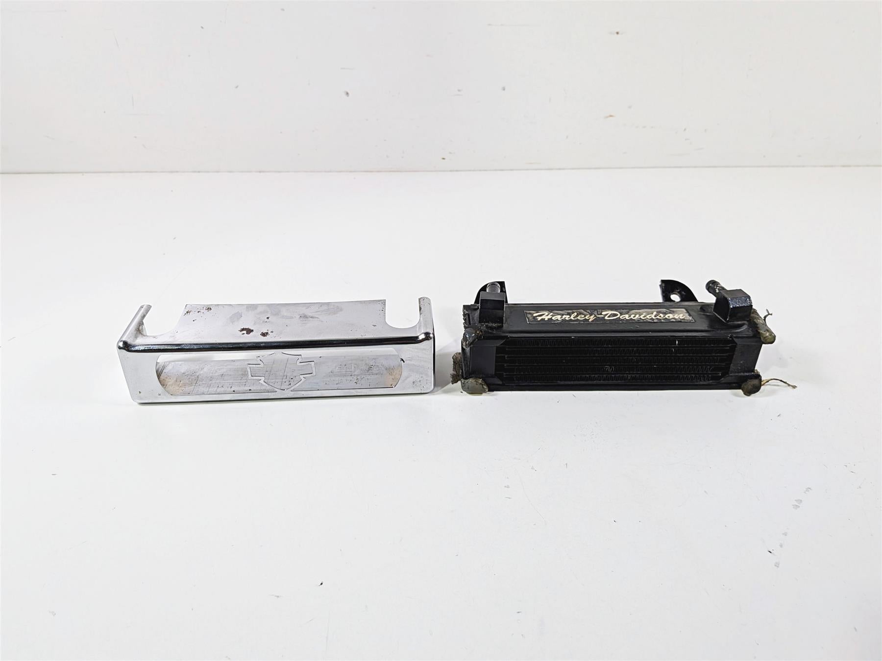 2001 Harley FLHRCI Road King Oil Cooler Kit + Chrome Cover {{ shop.shopifyCountryName }} - Mototech271