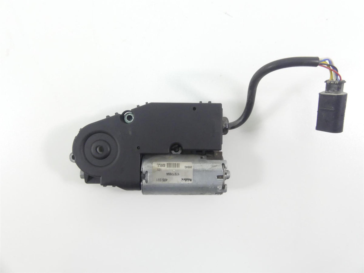 2014 BMW K1600 GTL K48 Nidec Windshield Adjuster Motor 46637724081 {{ shop.shopifyCountryName }} - Mototech271