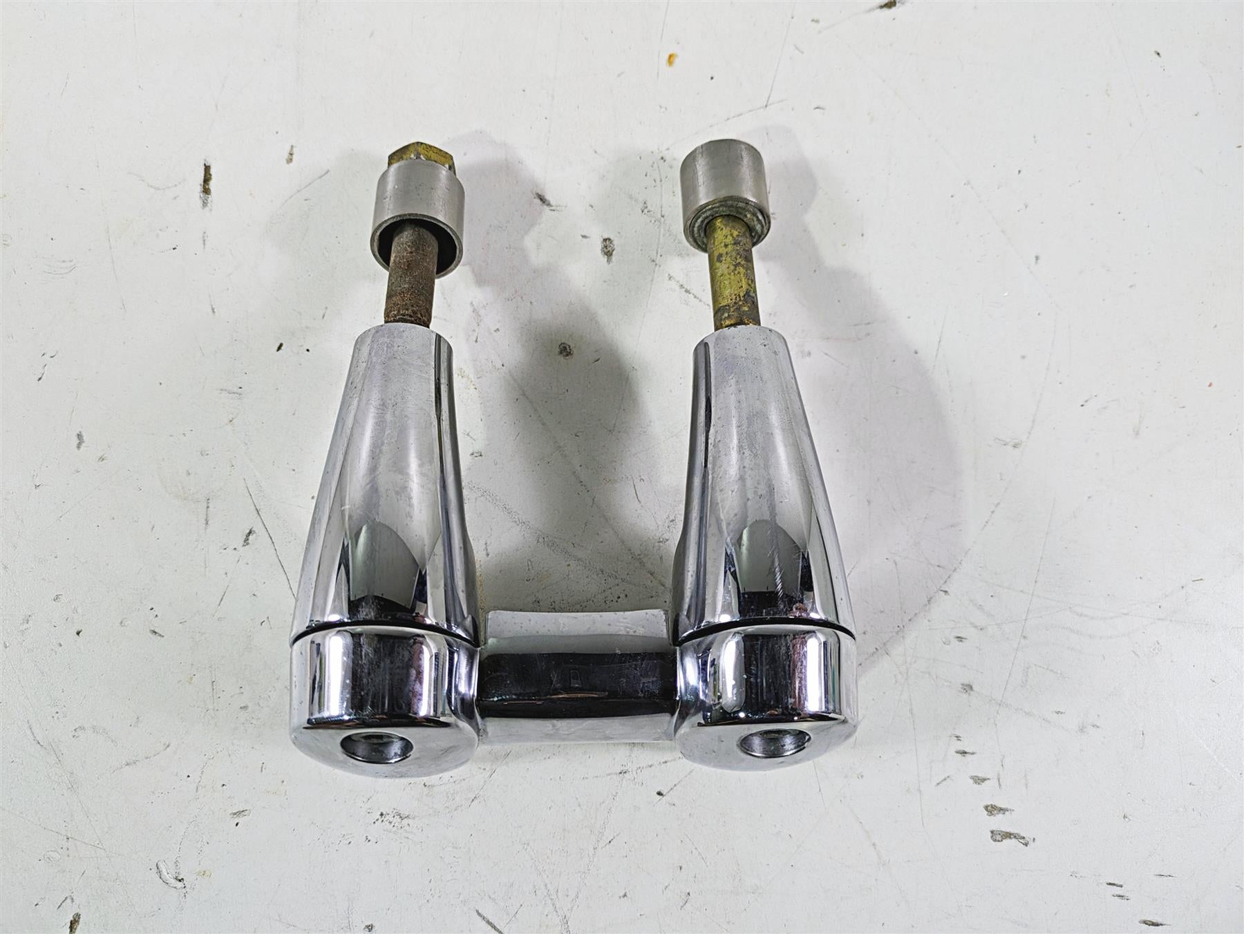 2012 Harley FLD Dyna Switchback Handlebar Chrome Riser & Extensions 55900004 55900005 {{ shop.shopifyCountryName }} - Mototech271