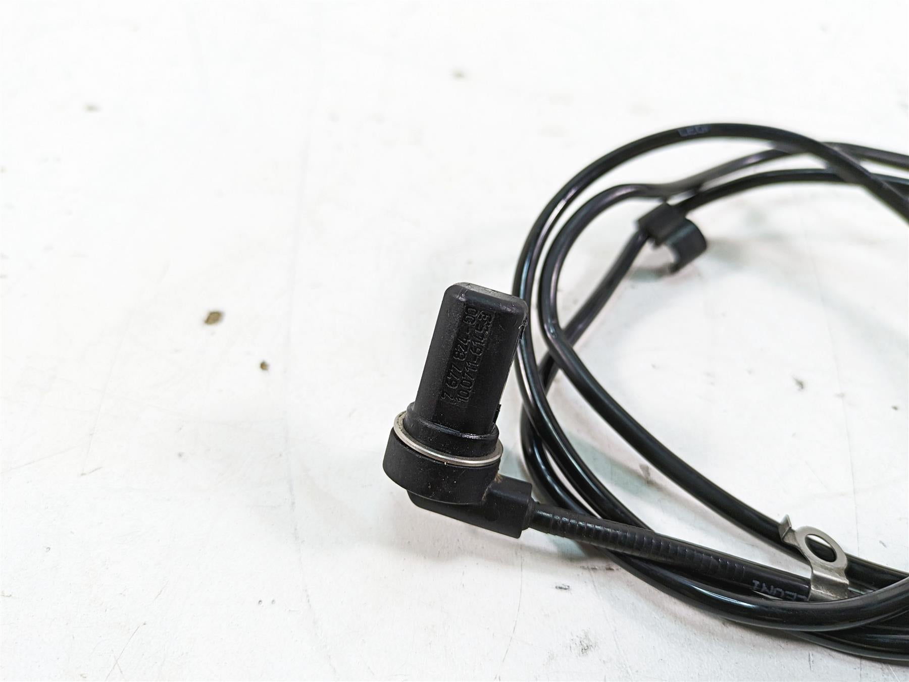 2007 BMW R1200GS K255 Adv Rear Wheel Speed Sensor 34527677824 {{ shop.shopifyCountryName }} - Mototech271
