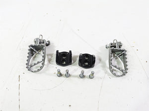 2022 KTM 1290 Super Adventure S Rider Footpeg Set & Clips & Bolts 61903040033 | Mototech271