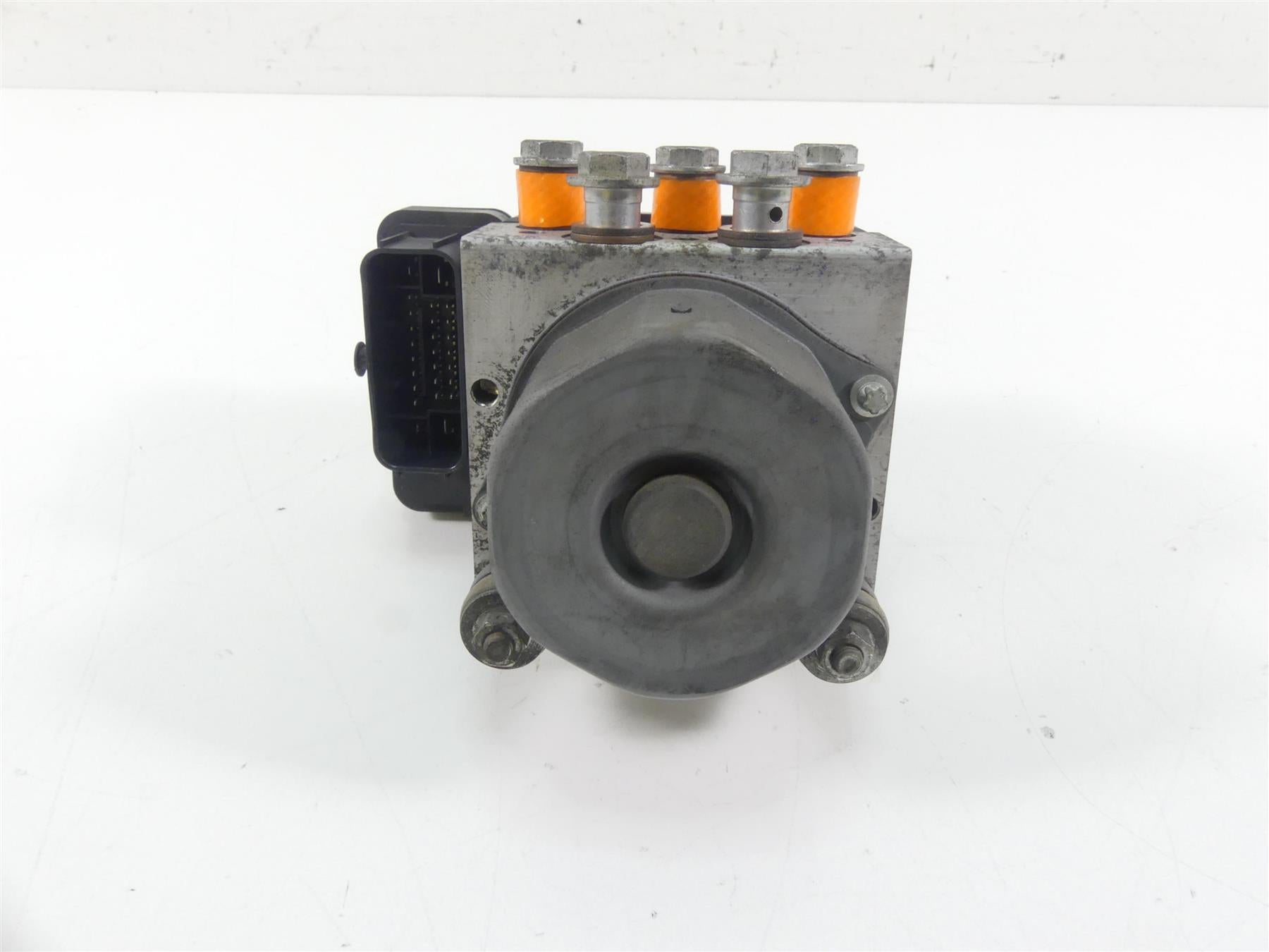 2014 Harley Touring FLHTK Electra Glide Abs Brake Pump Unit Module 41100013A {{ shop.shopifyCountryName }} - Mototech271