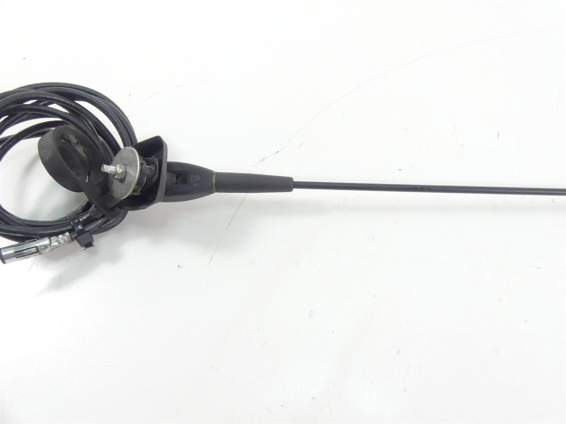 2015 Victory Cross Country Tour Radio Stereo Antenna & Mount 4012213 {{ shop.shopifyCountryName }} - Mototech271