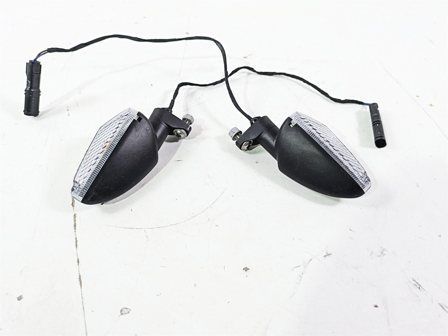 2015 BMW R nineT K21 Rear Blinker Turn Signal Set 63138534351 {{ shop.shopifyCountryName }} - Mototech271