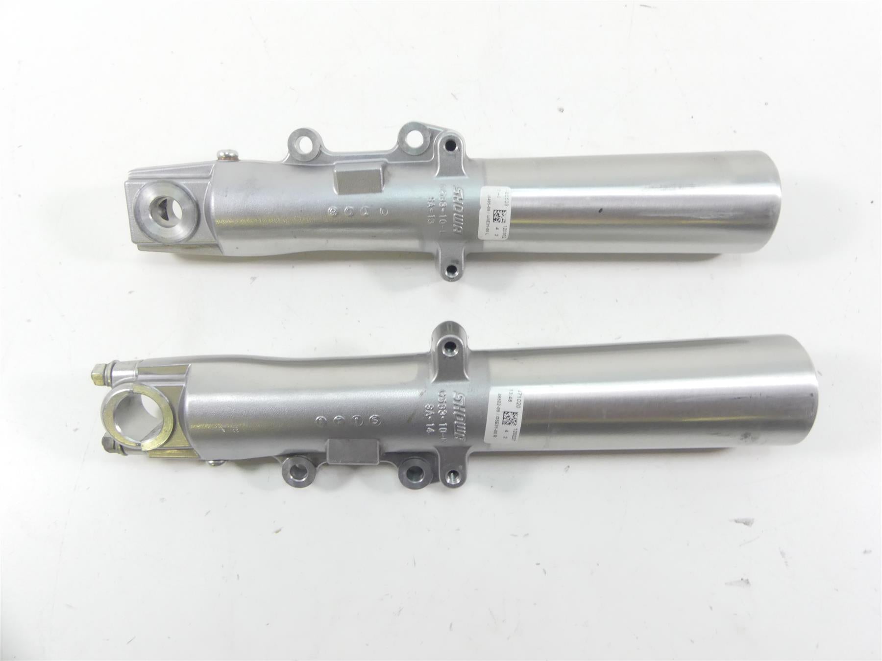 2012 Harley Touring FLHX Street Glide Front Lower Fork Slider Tubes 46495-09 {{ shop.shopifyCountryName }} - Mototech271